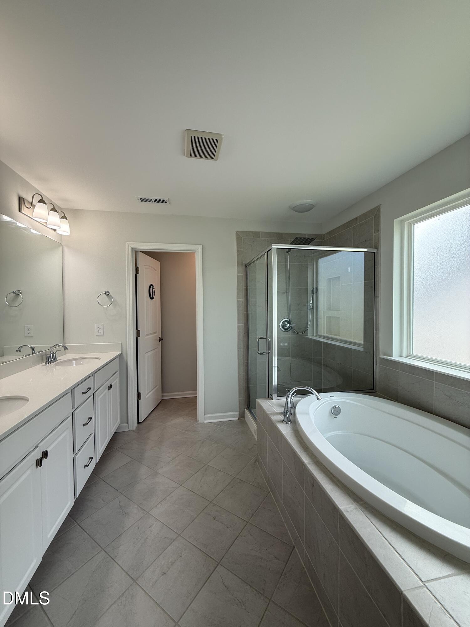 8917 Lee Brown Ridge Drive Property Photo 16
