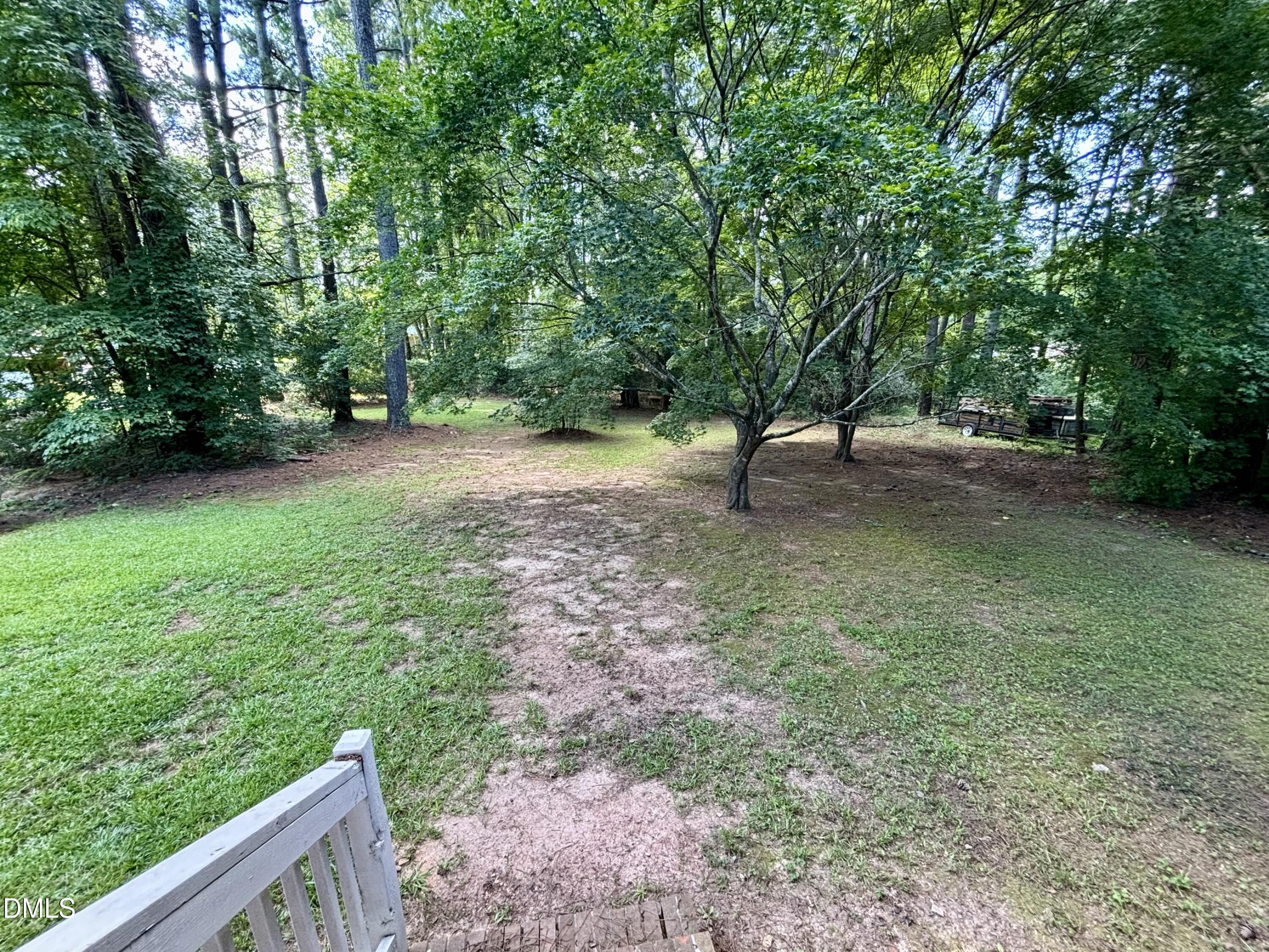 231 Pineland Avenue Property Photo 10