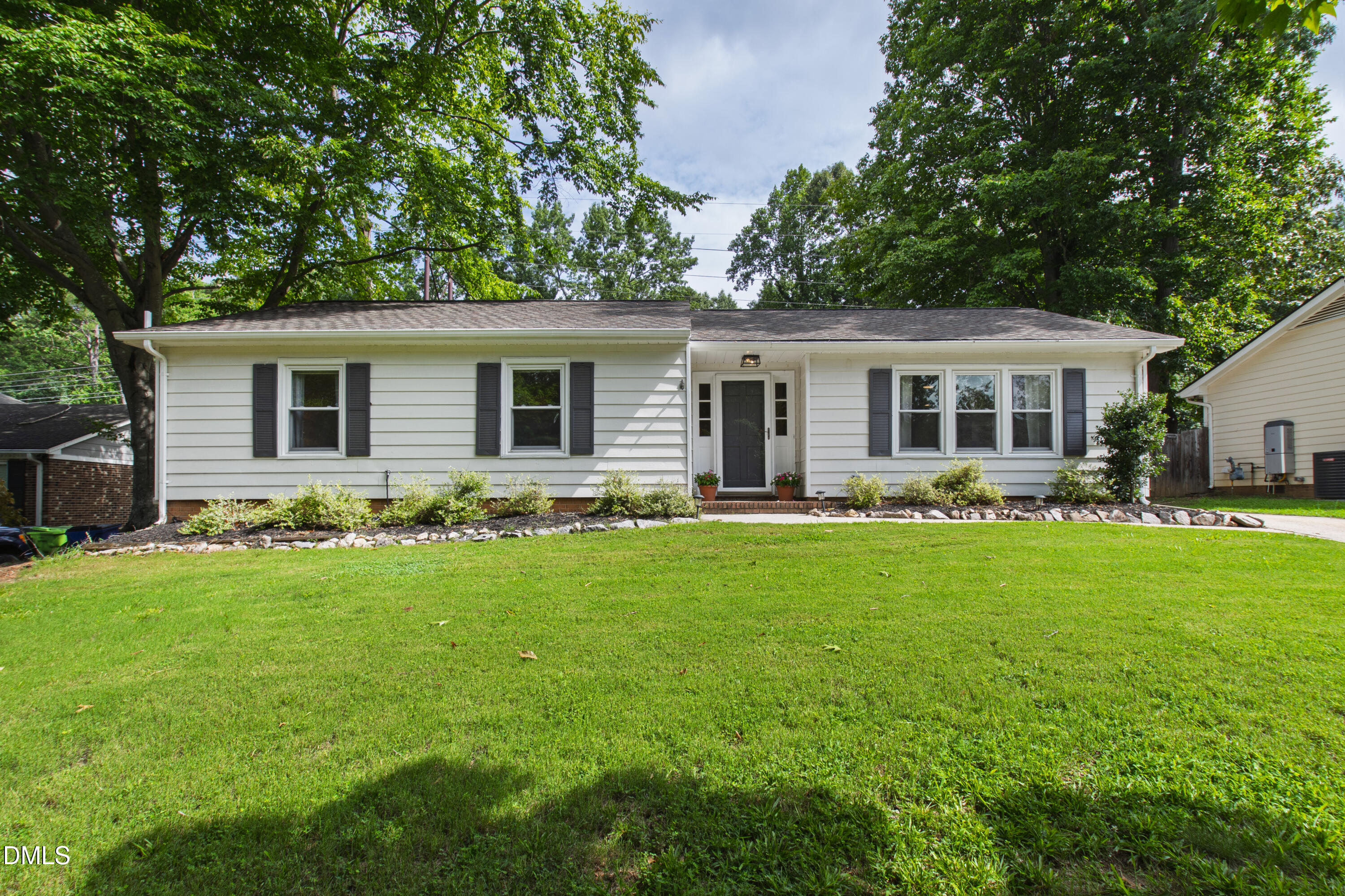 709 Dawnwood Court Property Photo 1