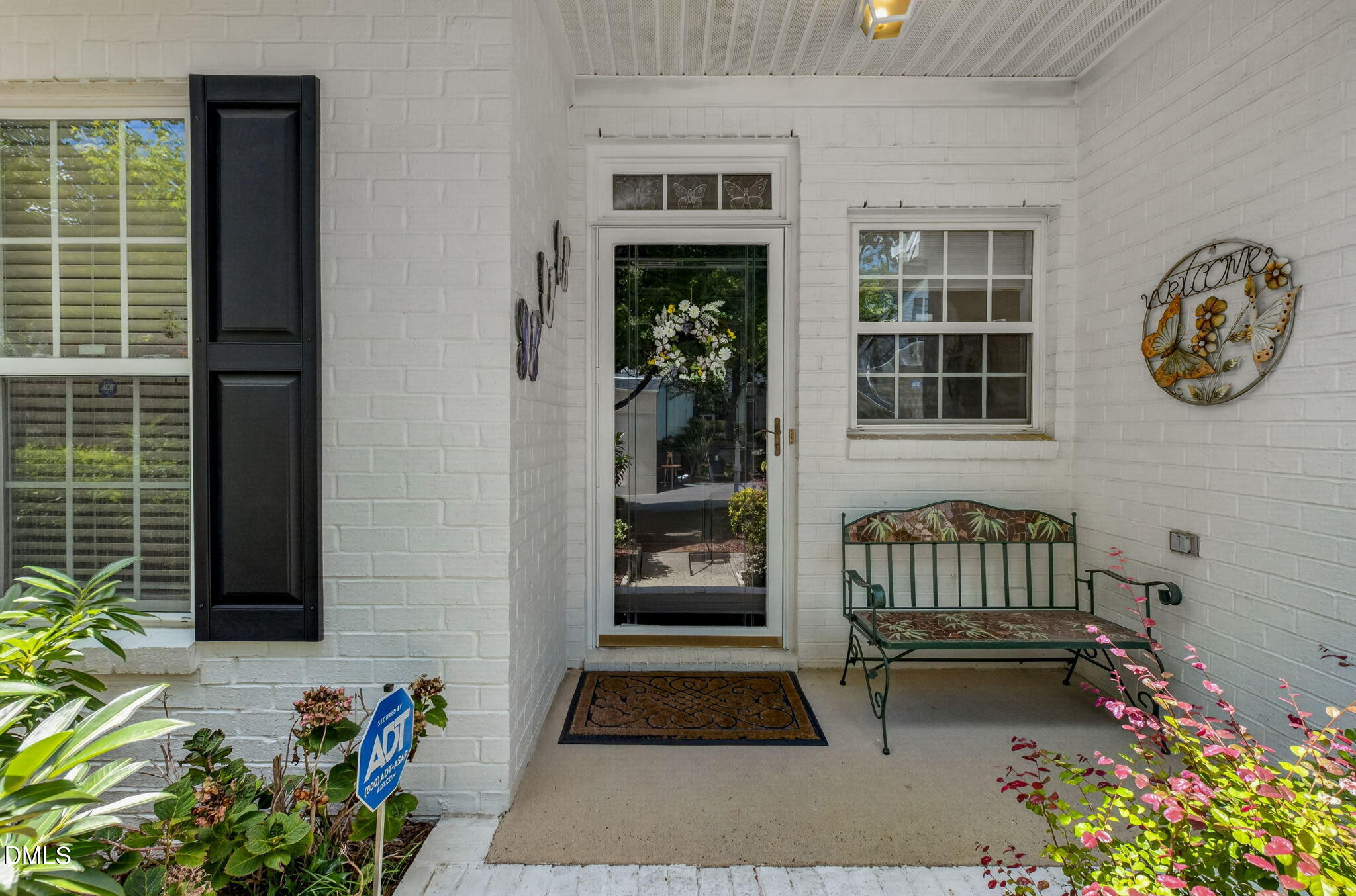 1603 Poets Glade Drive Property Photo 2