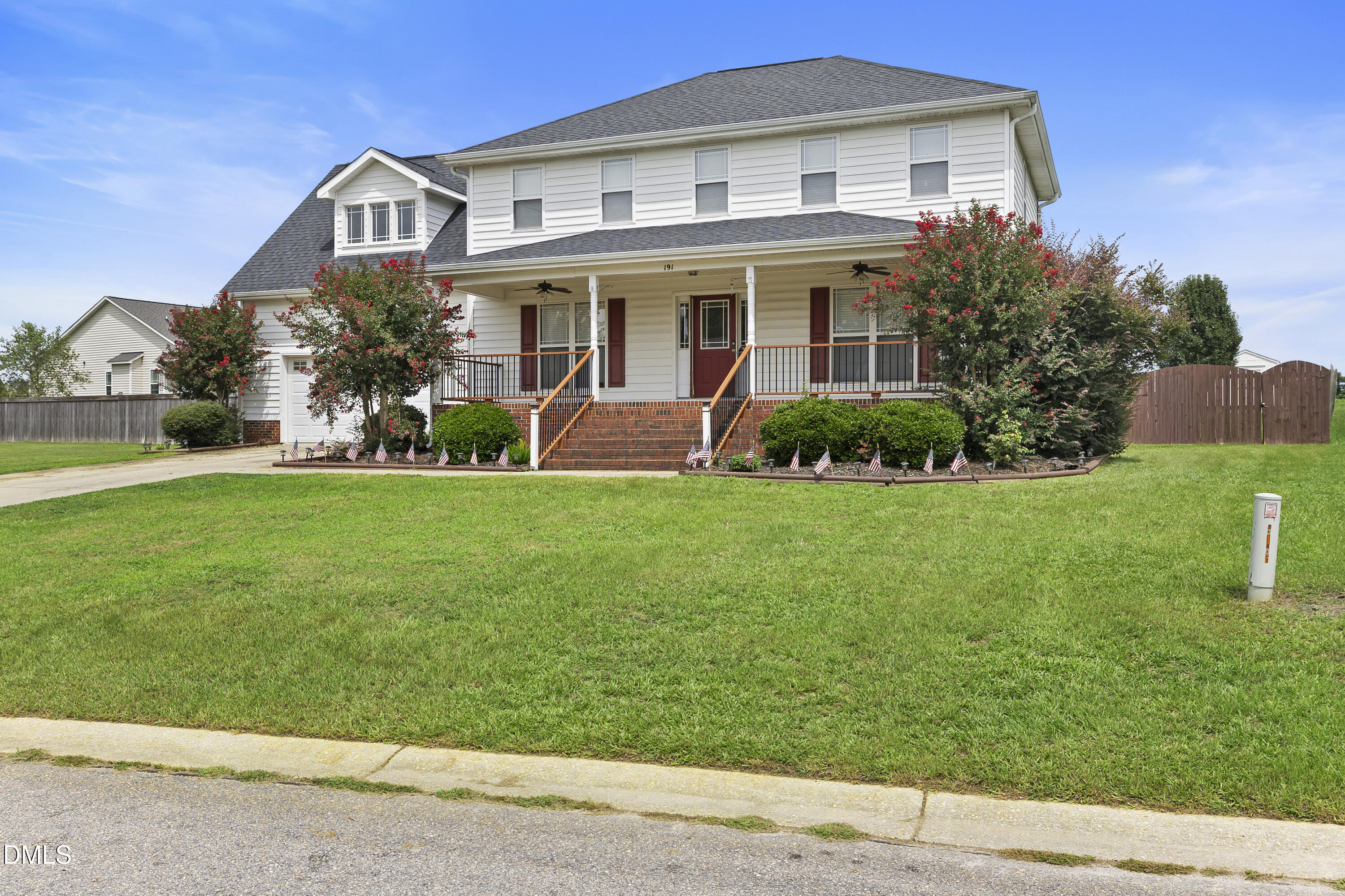 191 Golden Oats Drive Property Photo 3
