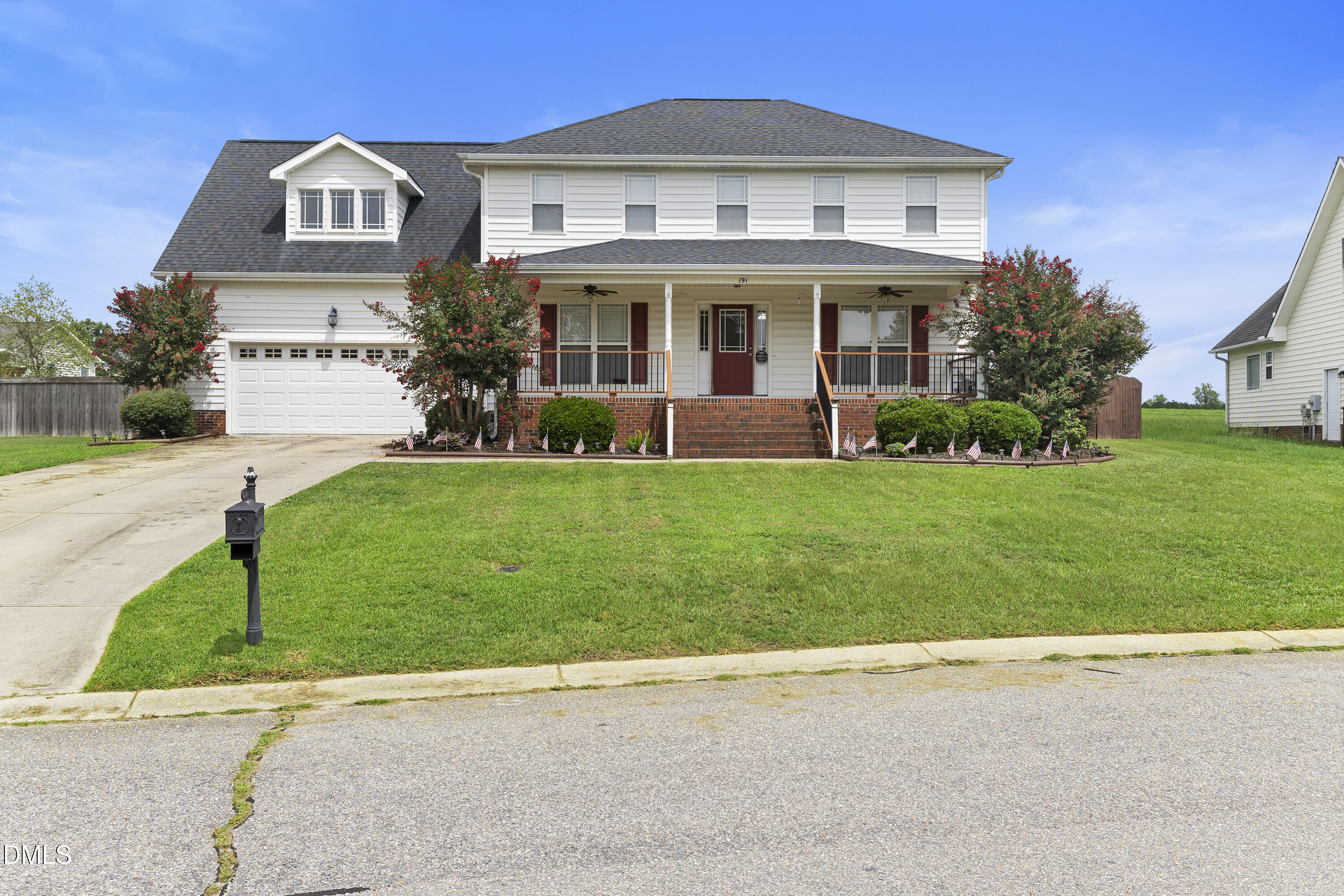 191 Golden Oats Drive Property Photo 4