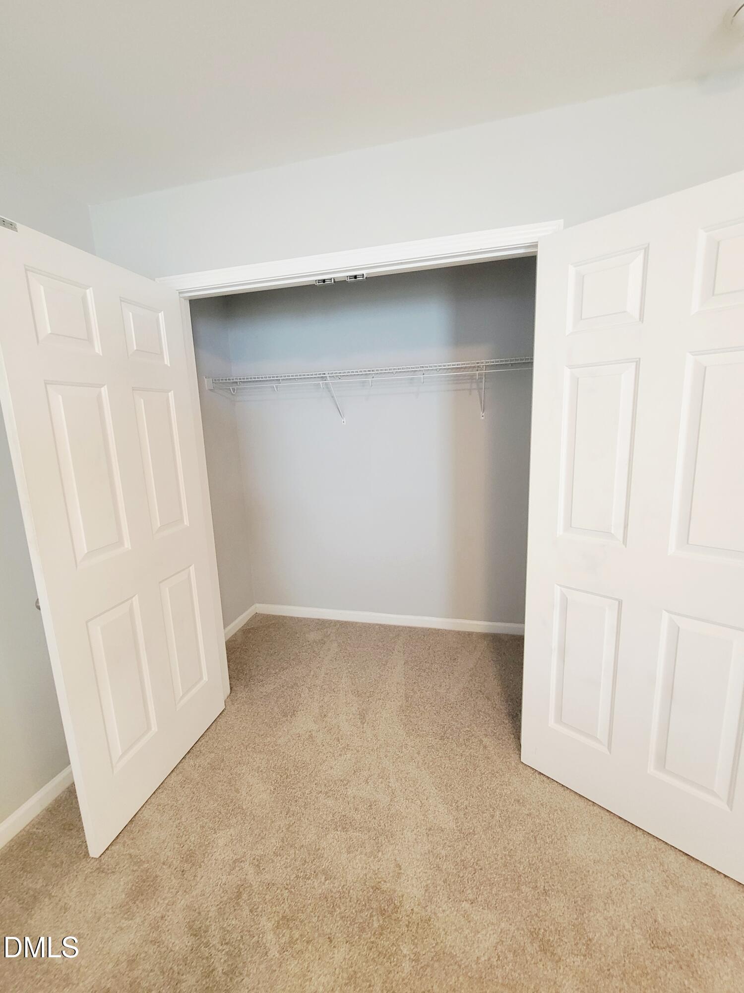 8827 Thornton Town Place Property Photo 9