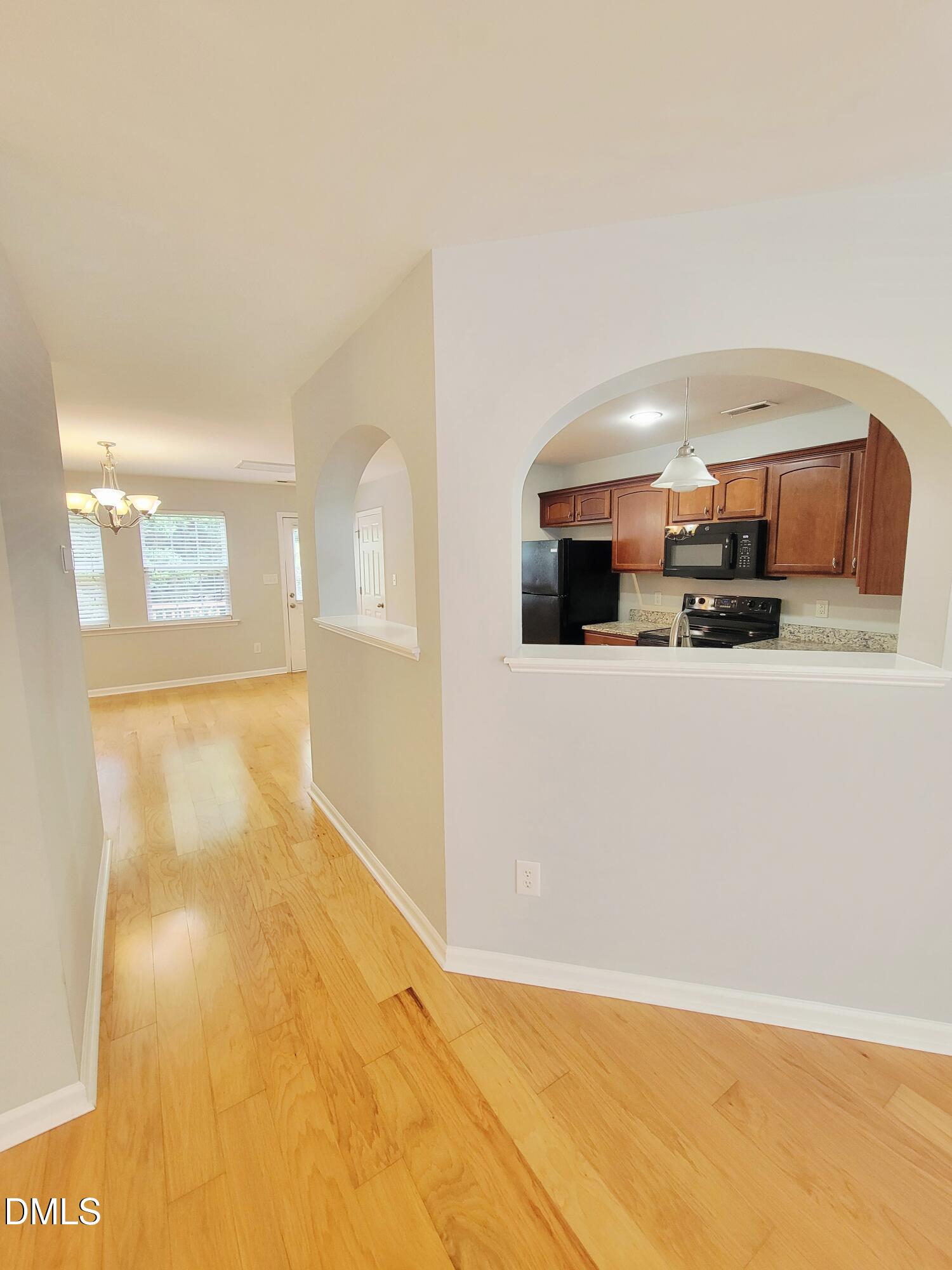 8827 Thornton Town Place Property Photo 19