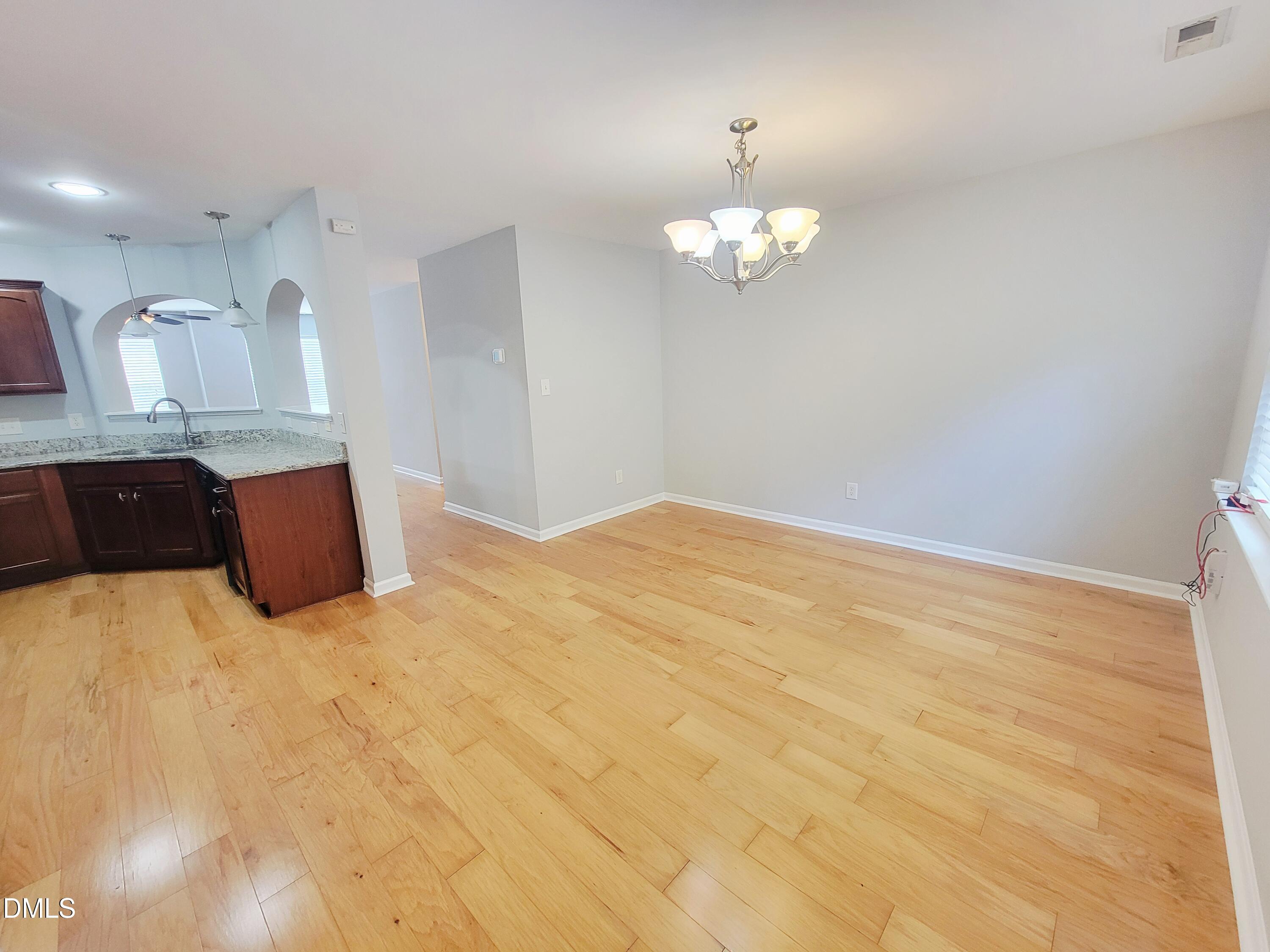 8827 Thornton Town Place Property Photo 23