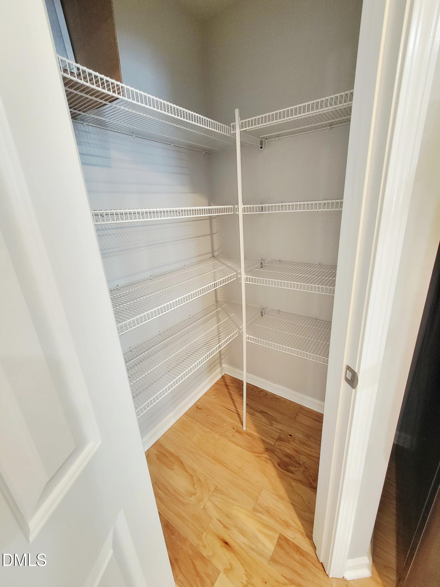 8827 Thornton Town Place Property Photo 27