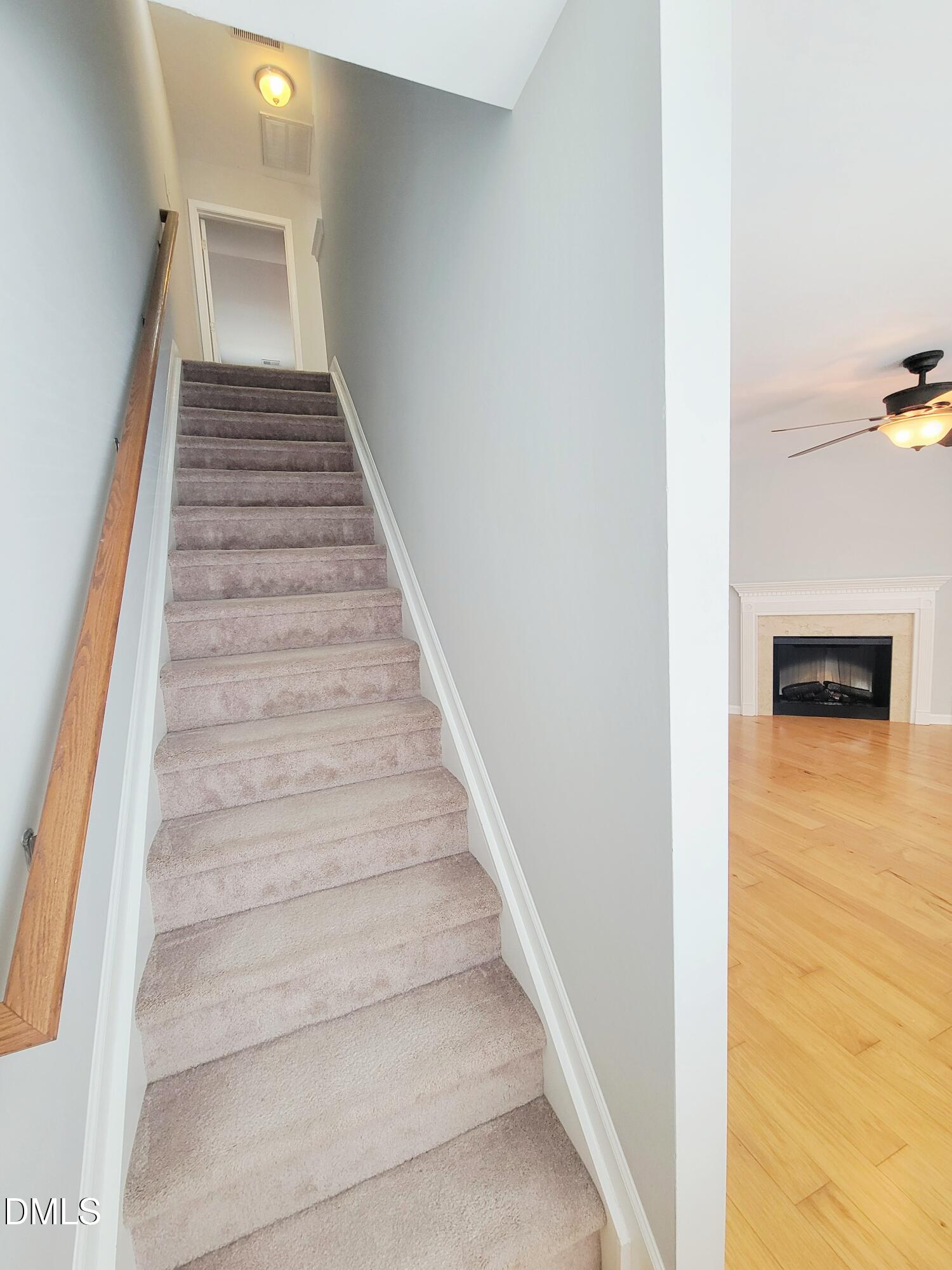 8827 Thornton Town Place Property Photo 29