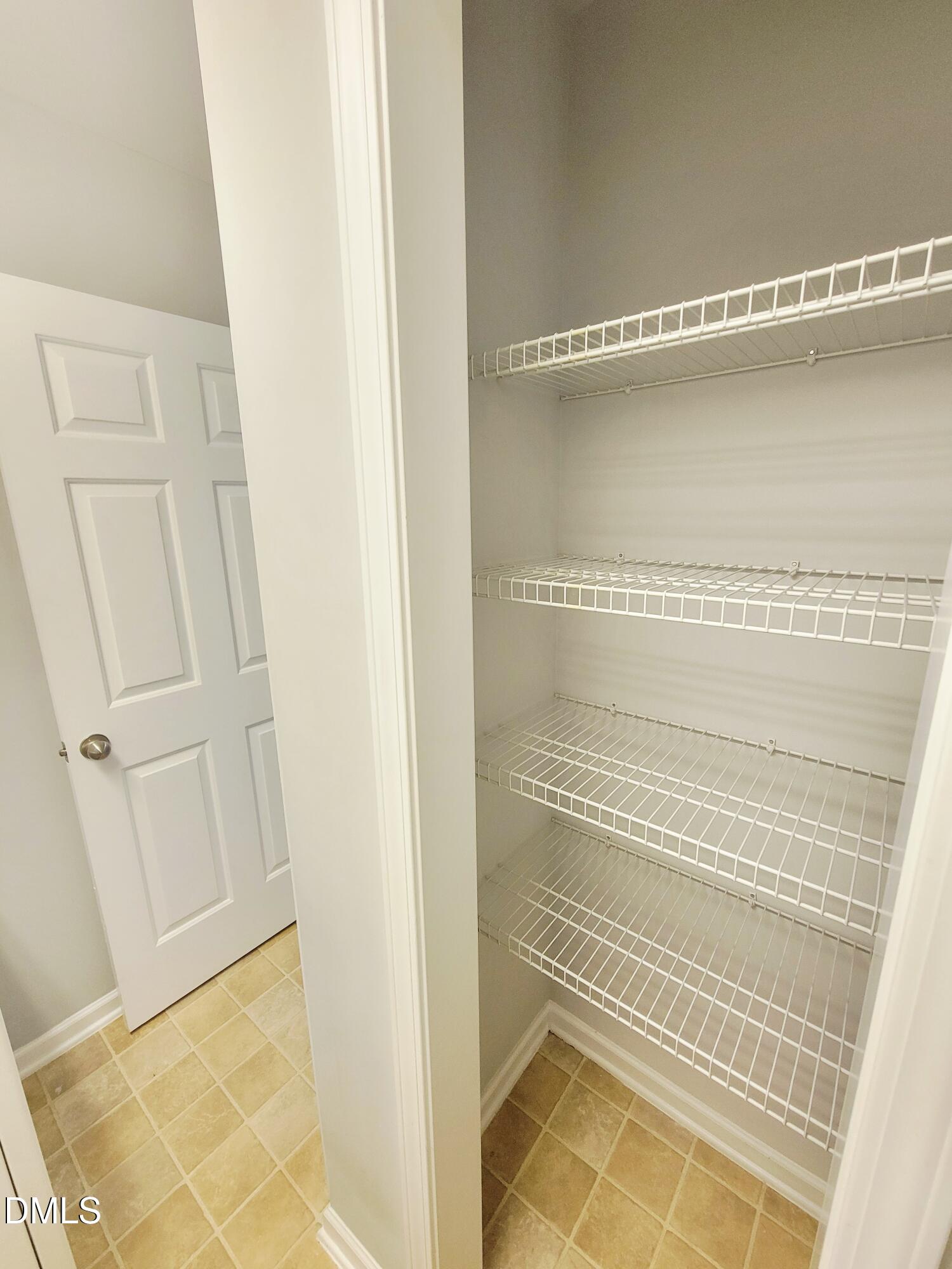8827 Thornton Town Place Property Photo 39