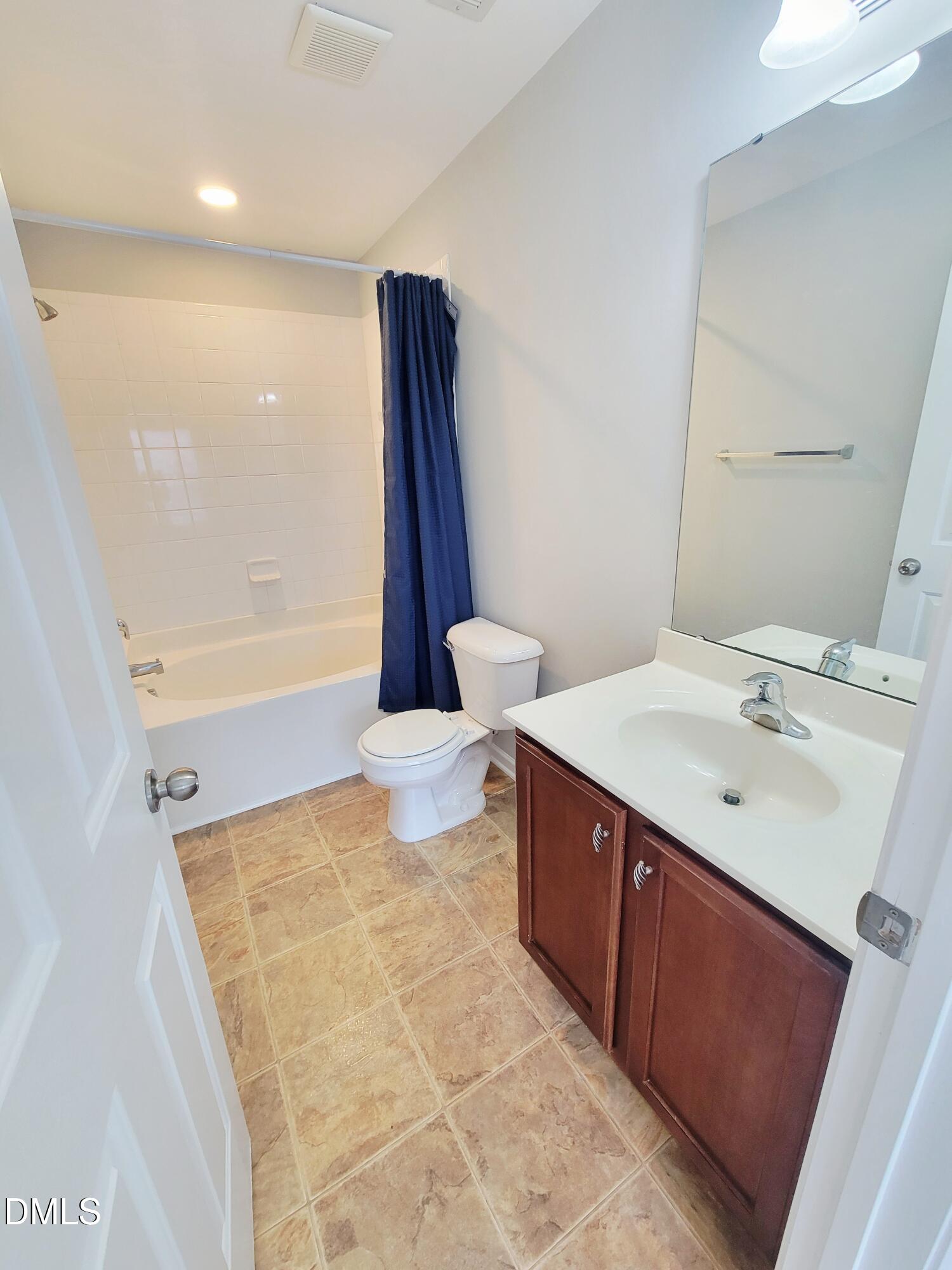 8827 Thornton Town Place Property Photo 46