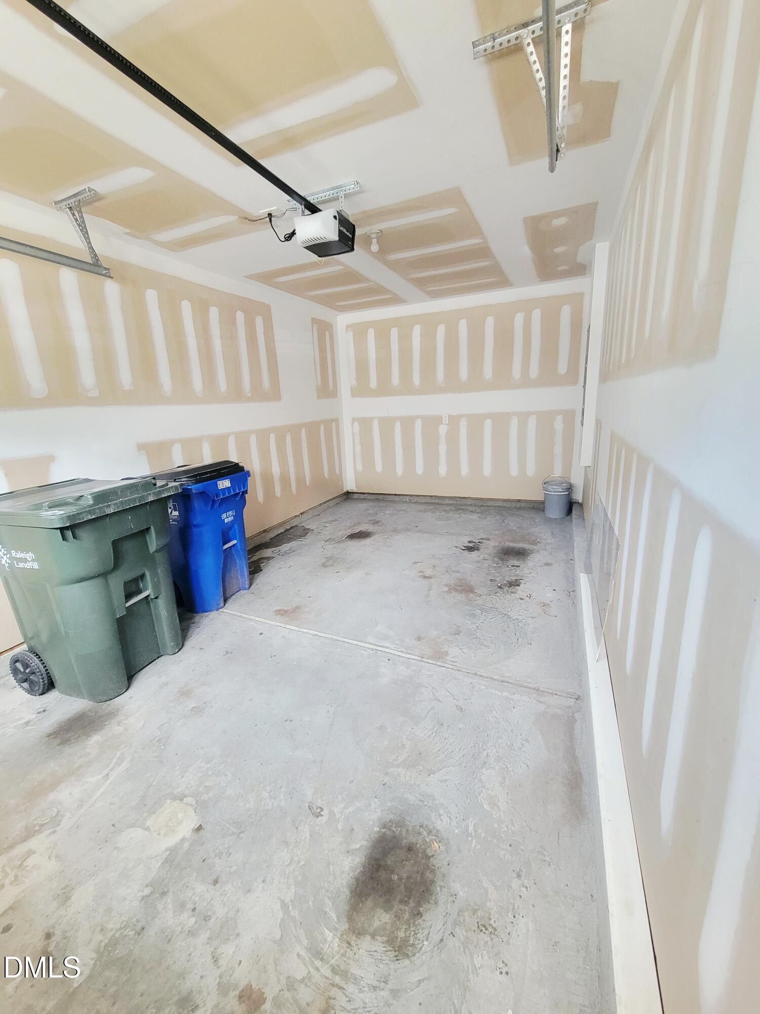 8827 Thornton Town Place Property Photo 47
