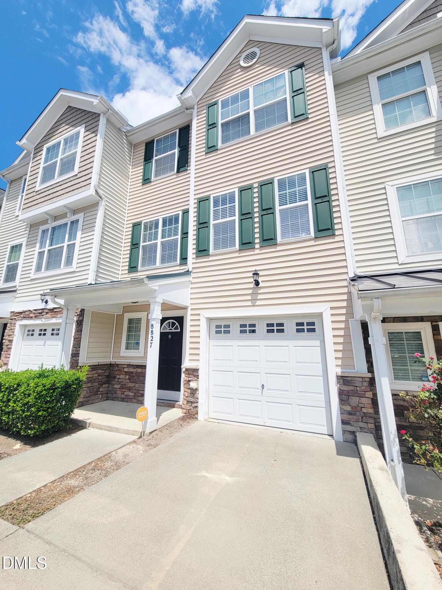 8827 Thornton Town Place Property Photo 52