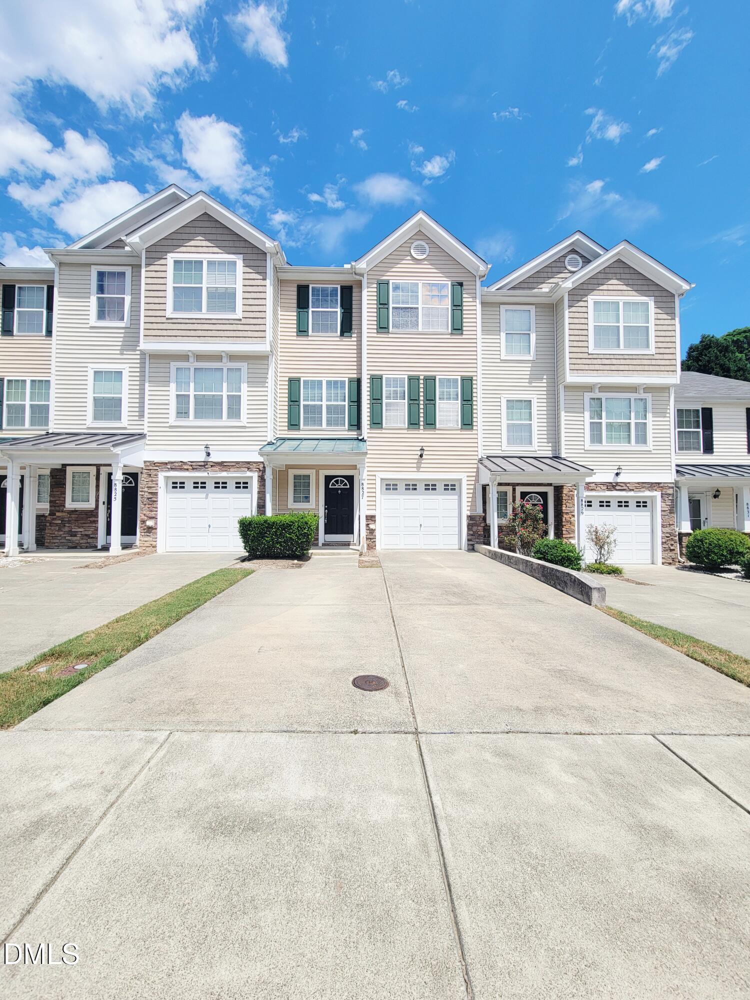 8827 Thornton Town Place Property Photo 53