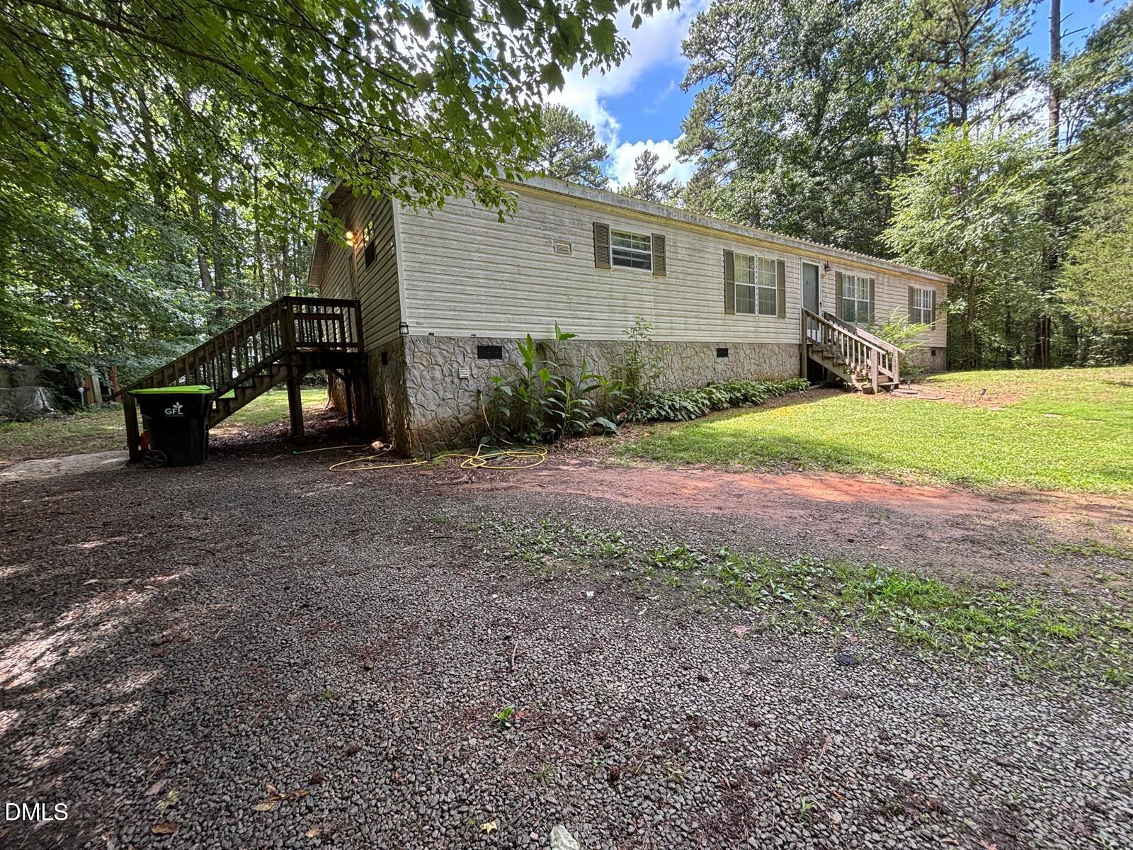 45 Robin Lane Property Photo 2