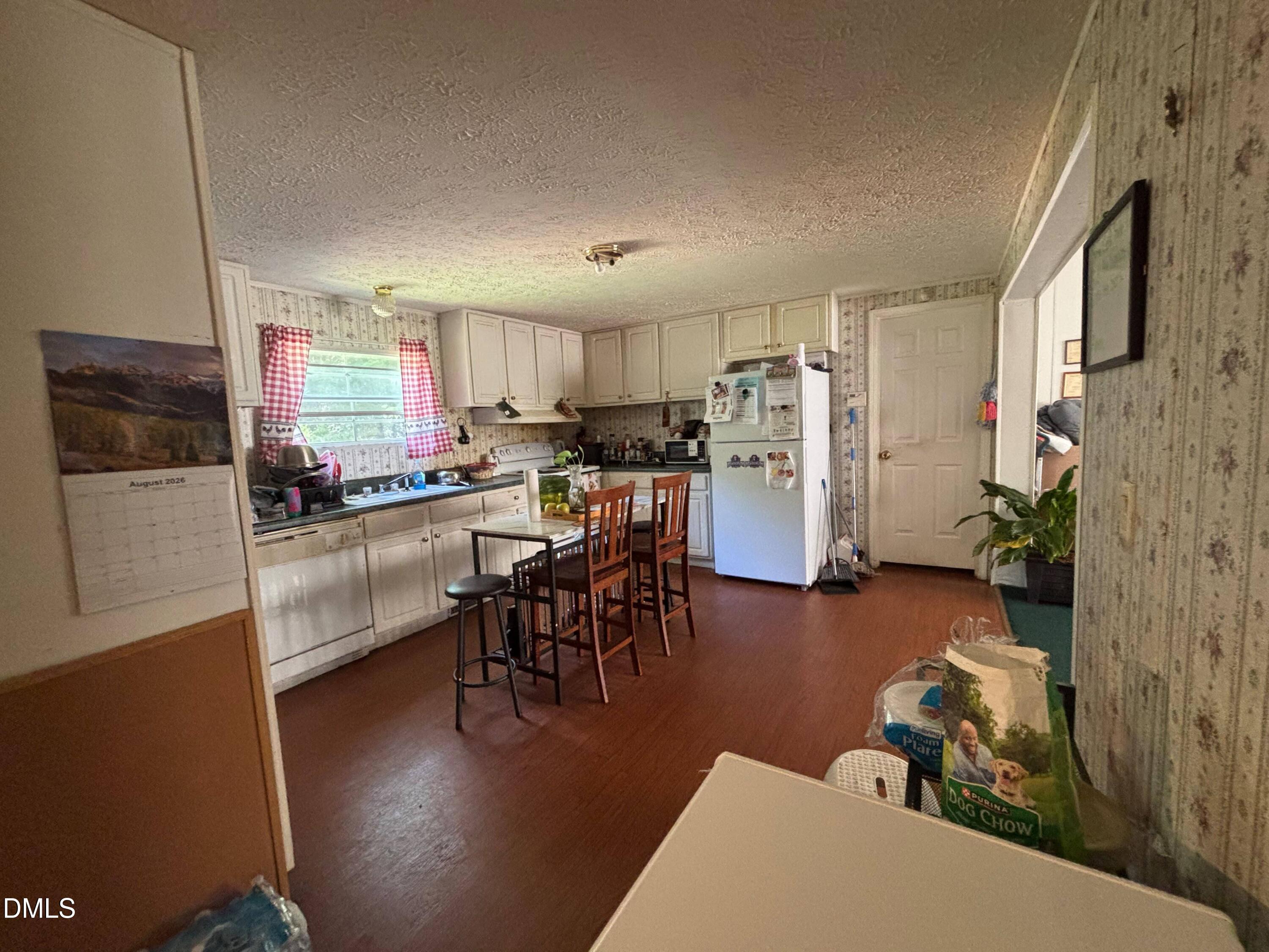 45 Robin Lane Property Photo 12