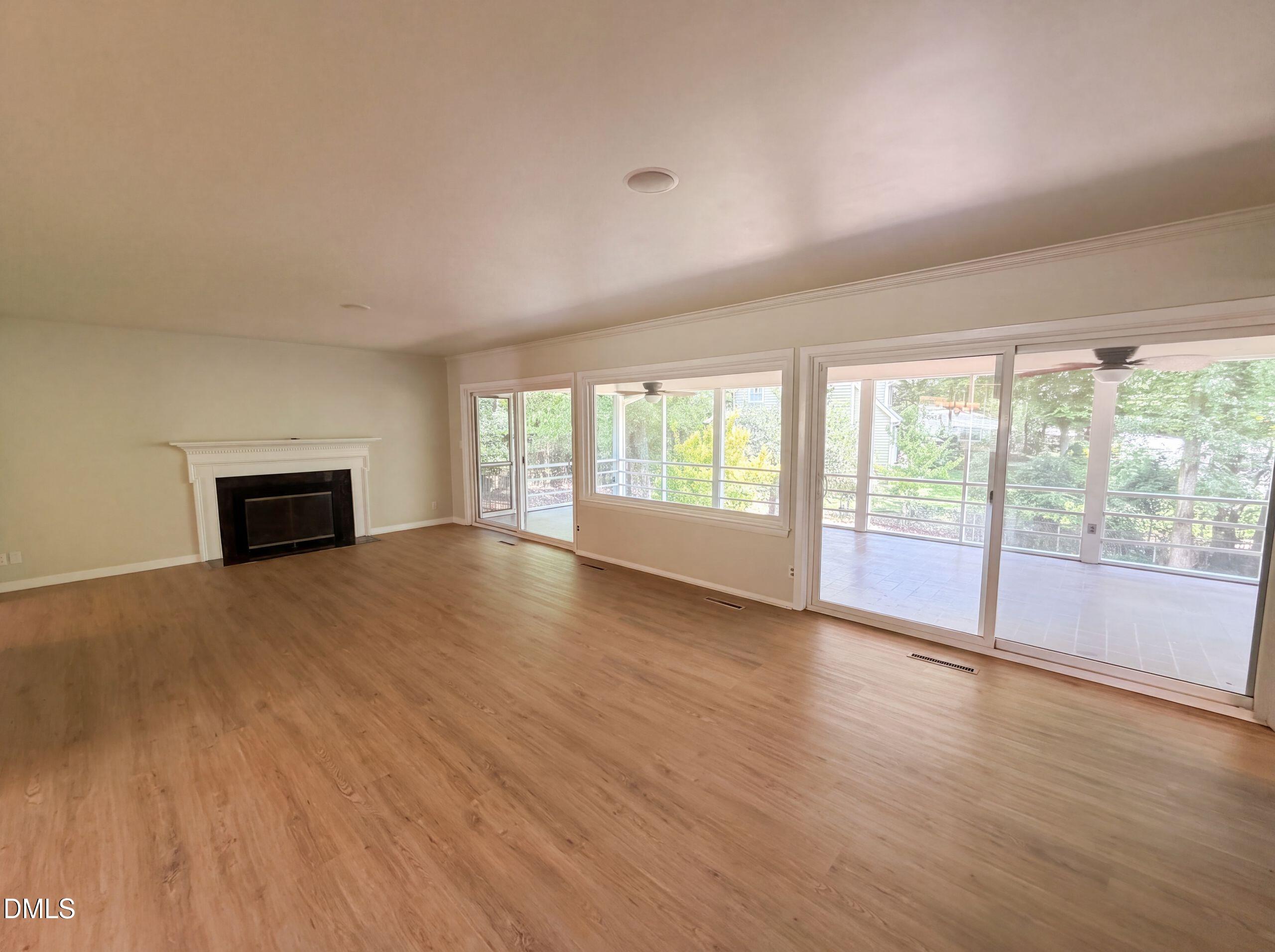 2219 Arrington Street Property Photo 3