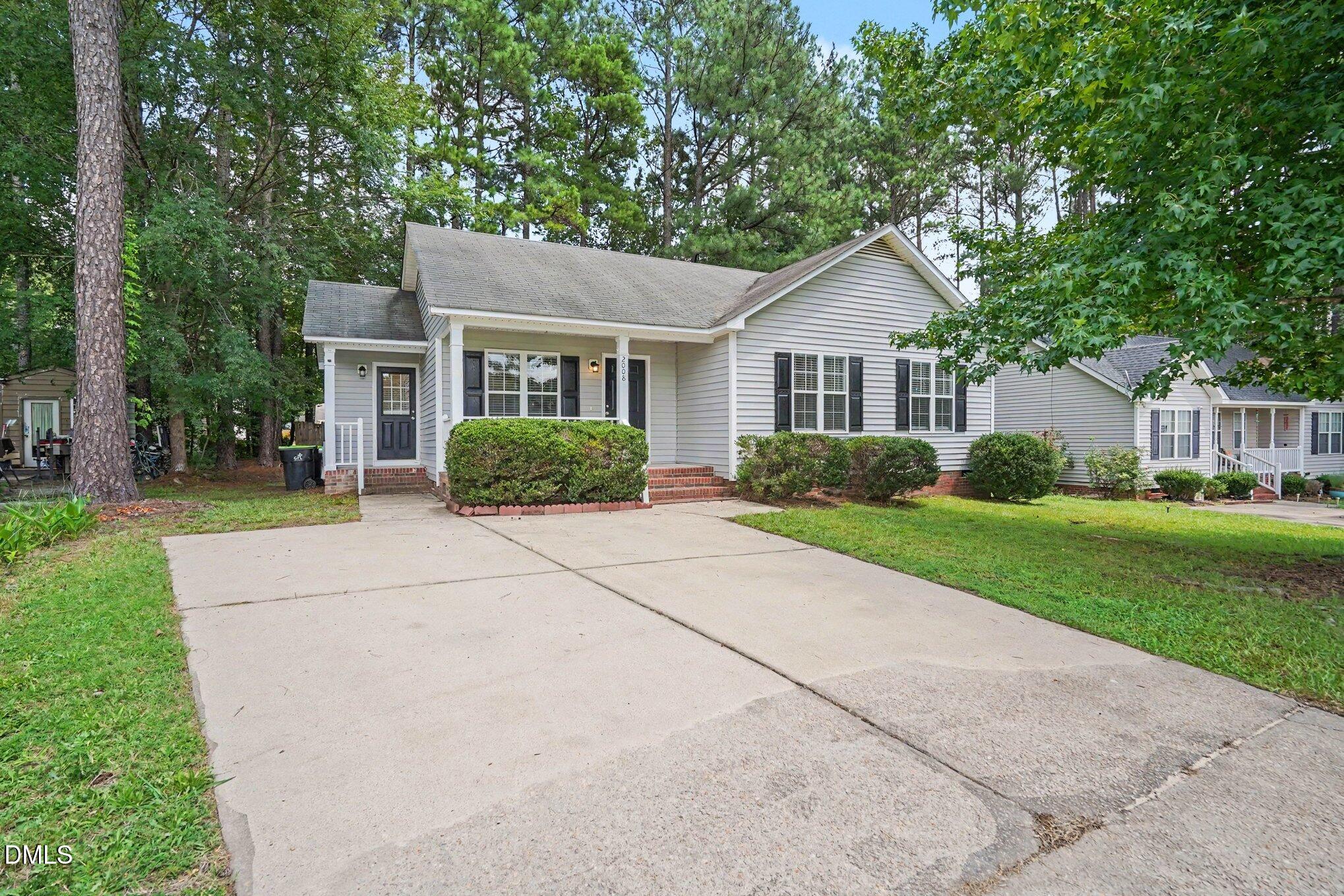 2008 Ballston Place Property Photo 3