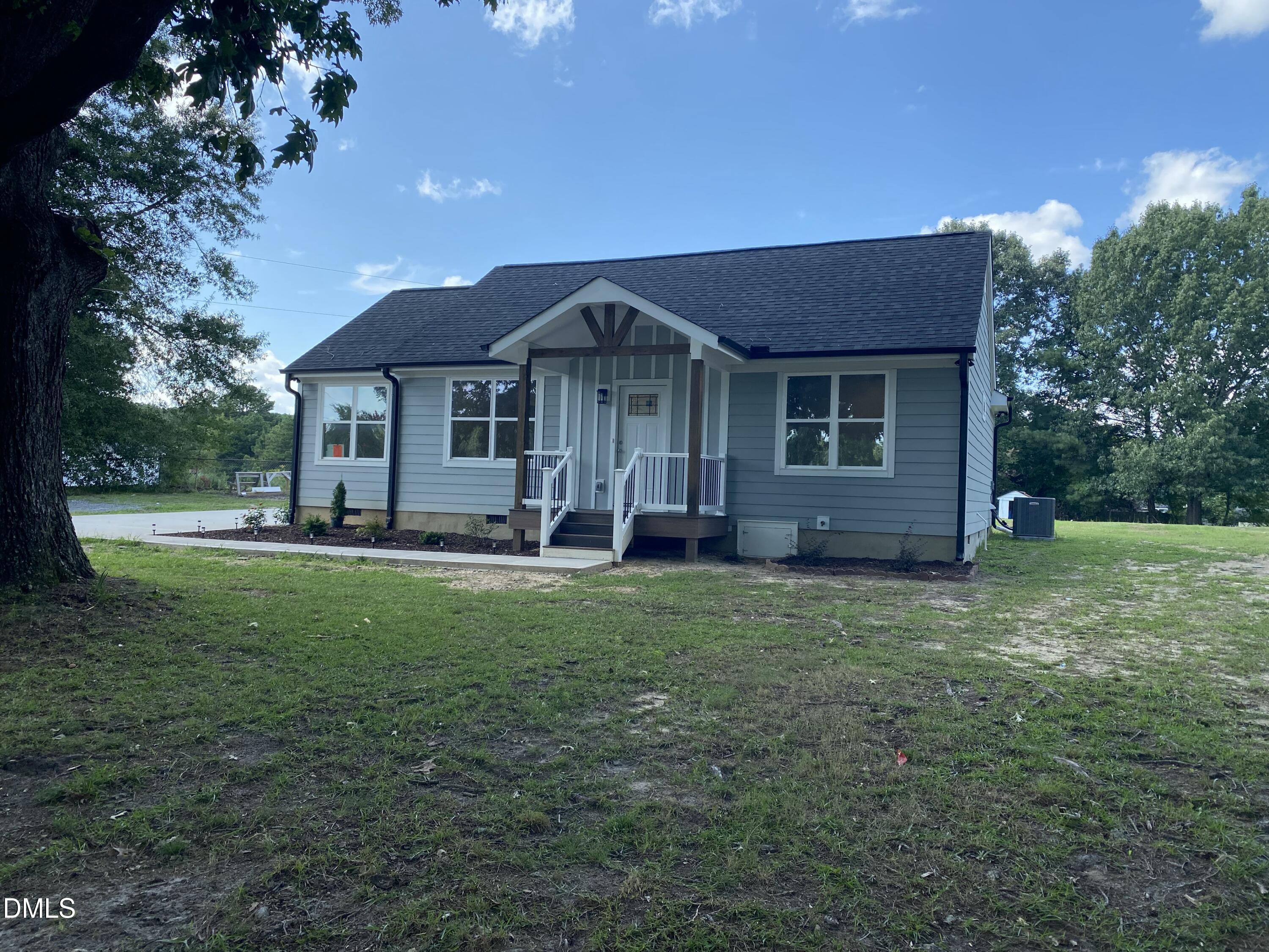 2924 N Shiloh Road Property Photo 1