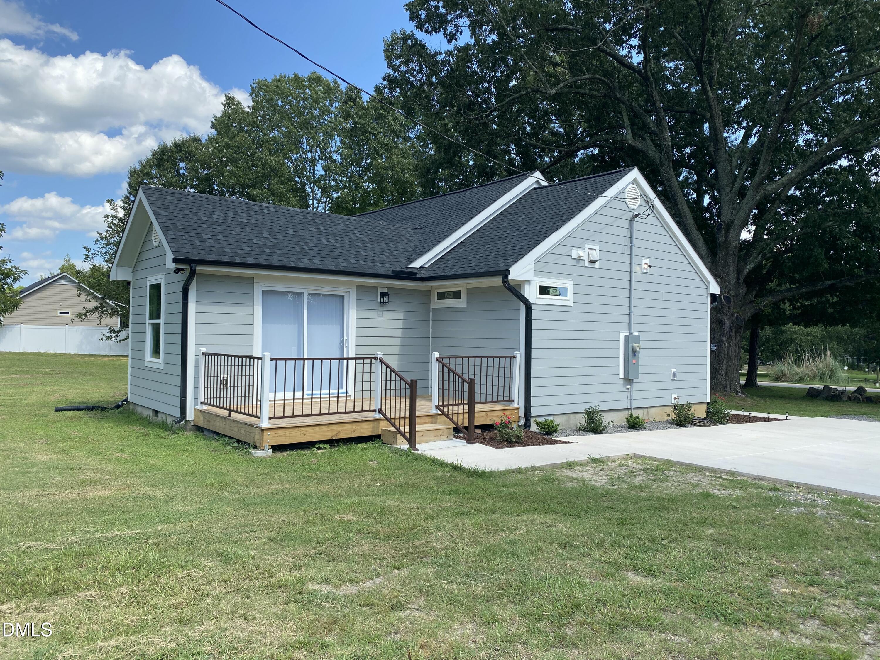 2924 N Shiloh Road Property Photo 8
