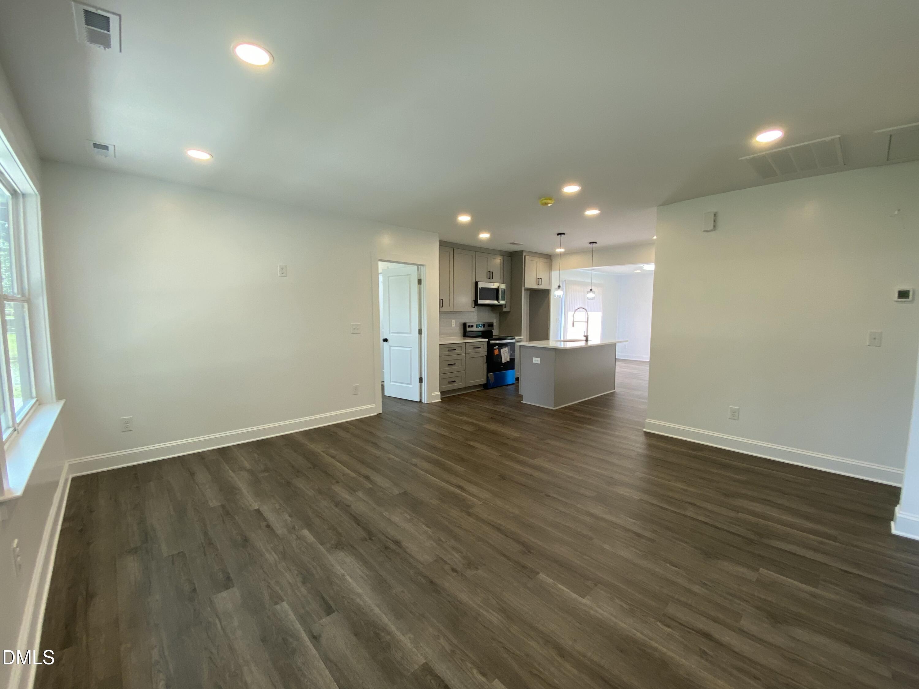 2924 N Shiloh Road Property Photo 22