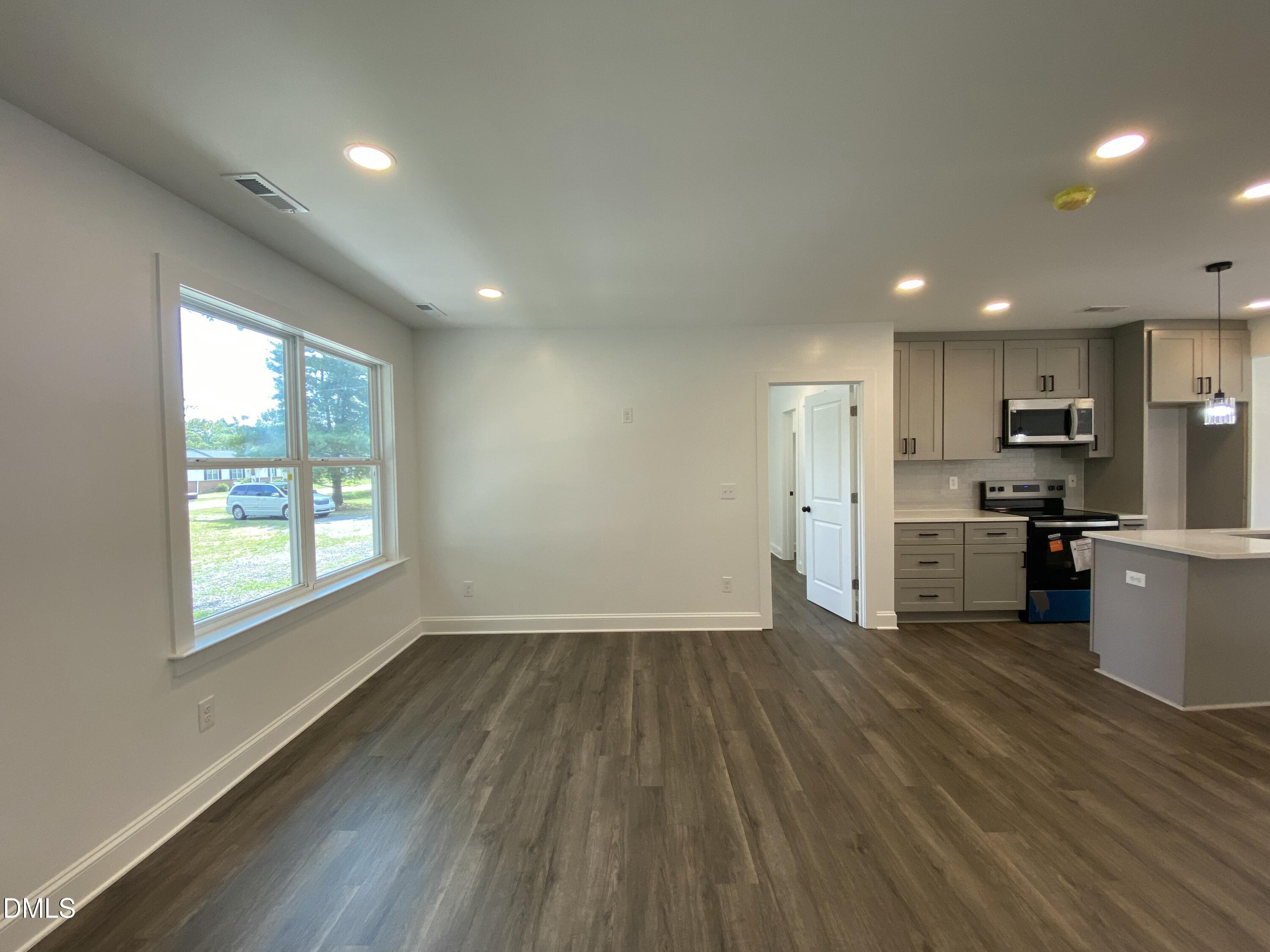 2924 N Shiloh Road Property Photo 23