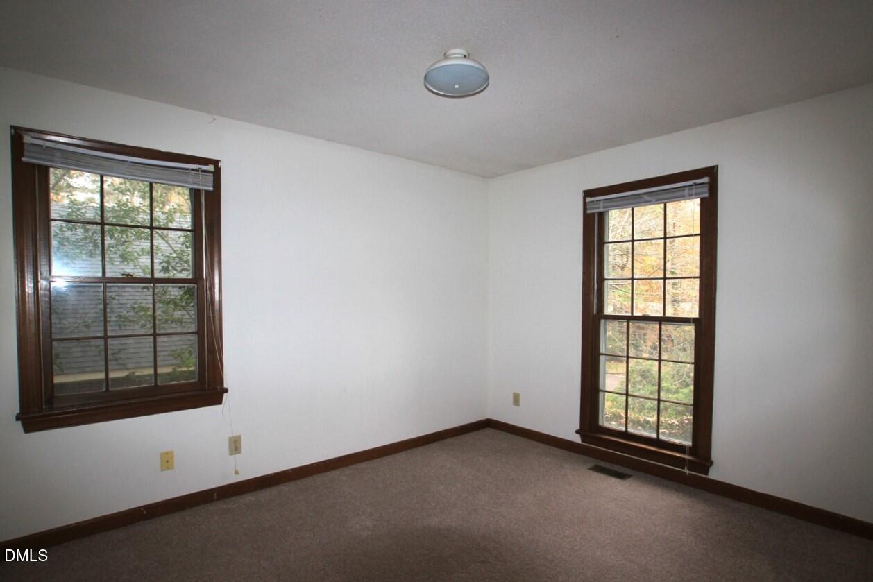 1406 Bloomingdale Drive Property Photo 11