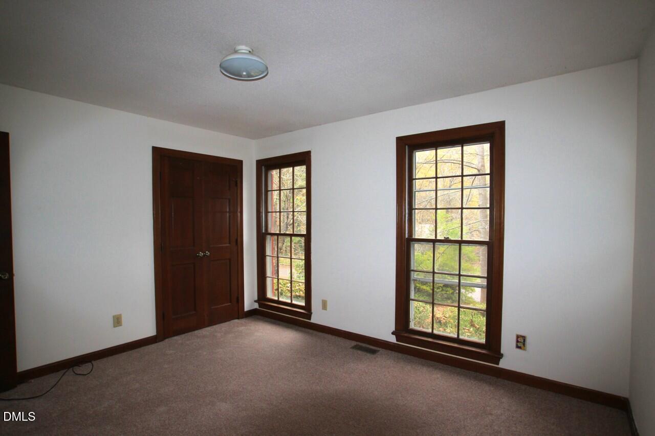 1406 Bloomingdale Drive Property Photo 12