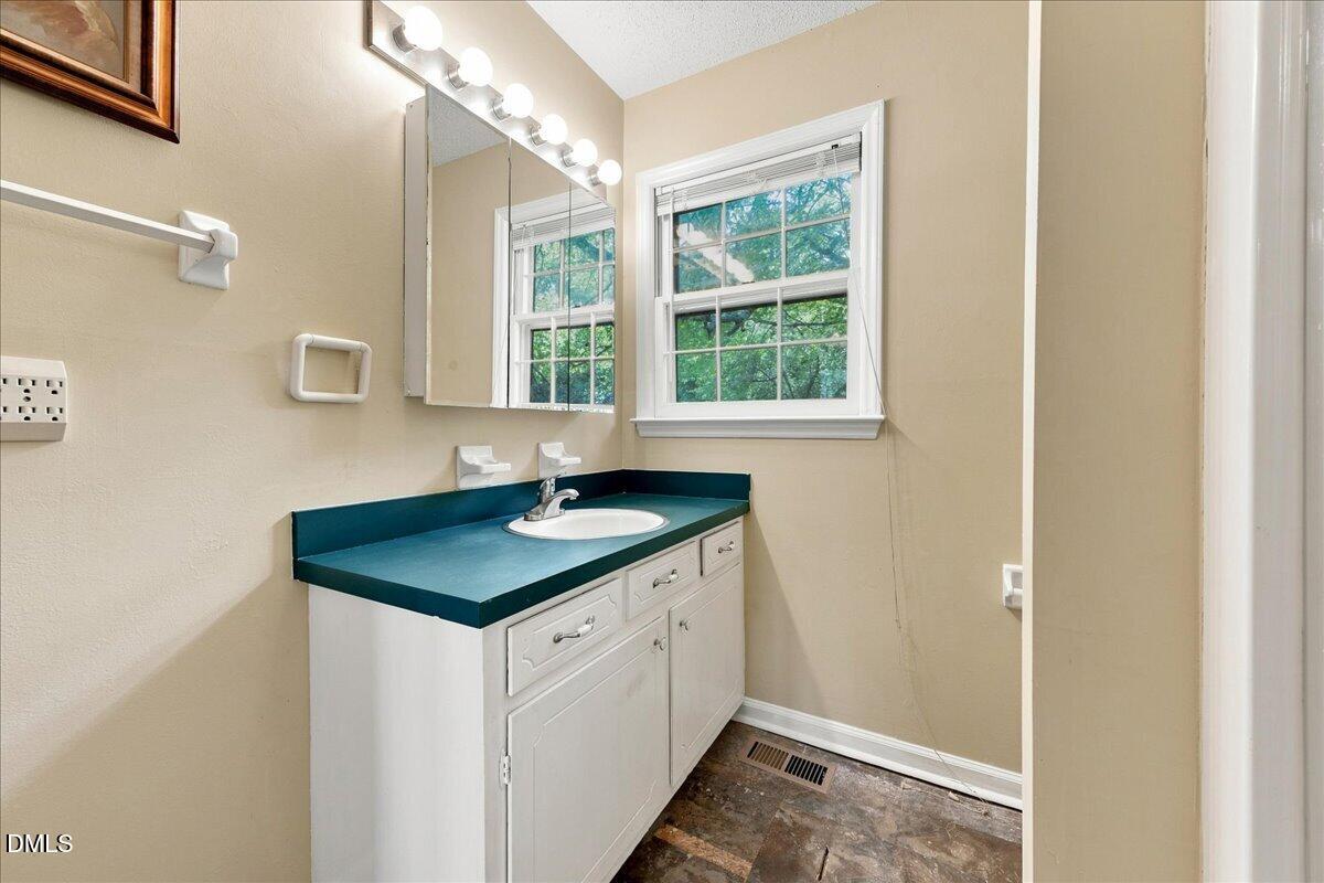 3909 Hulon Drive Property Photo 26