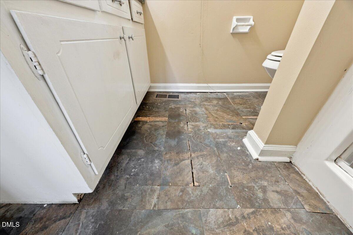 3909 Hulon Drive Property Photo 27