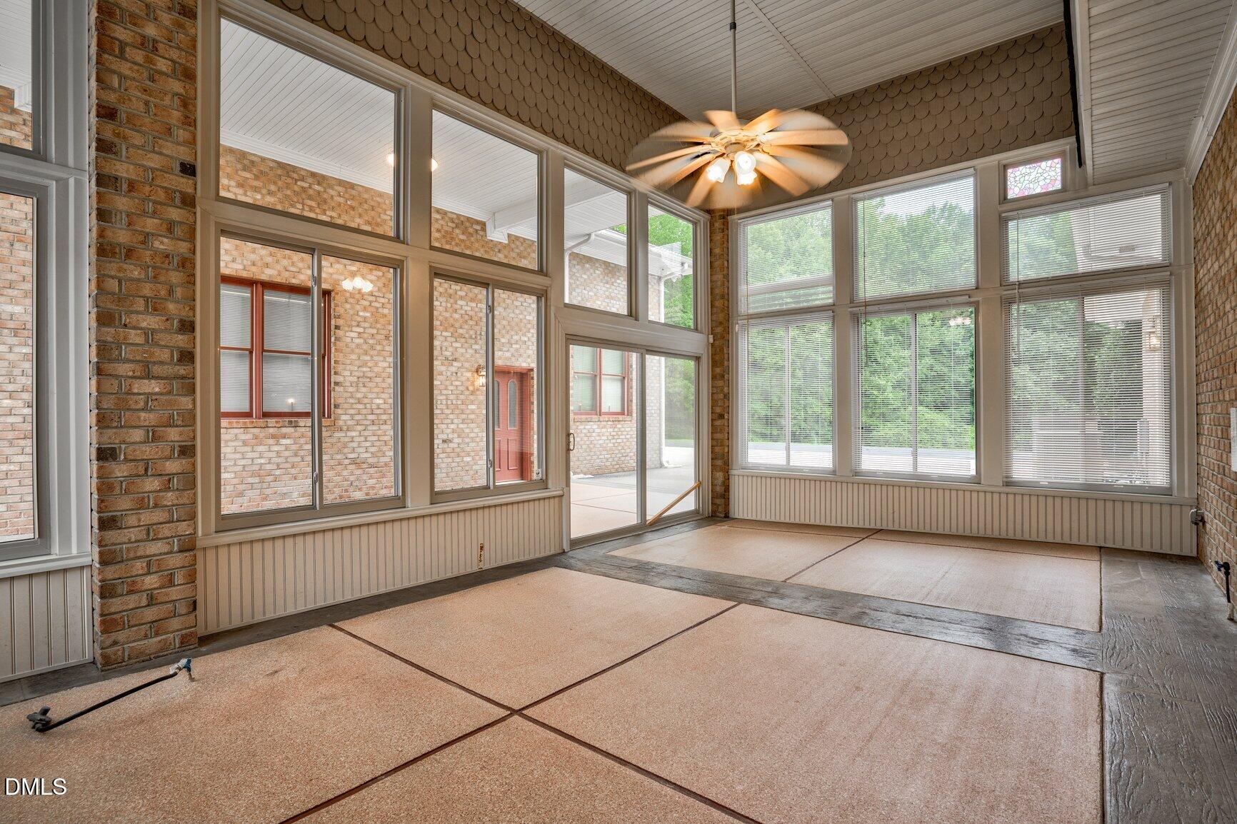 2957 N Browntown Road Property Photo 18