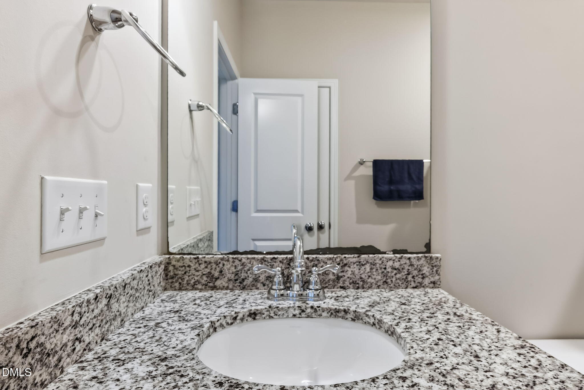 166 Cecina Court Property Photo 6