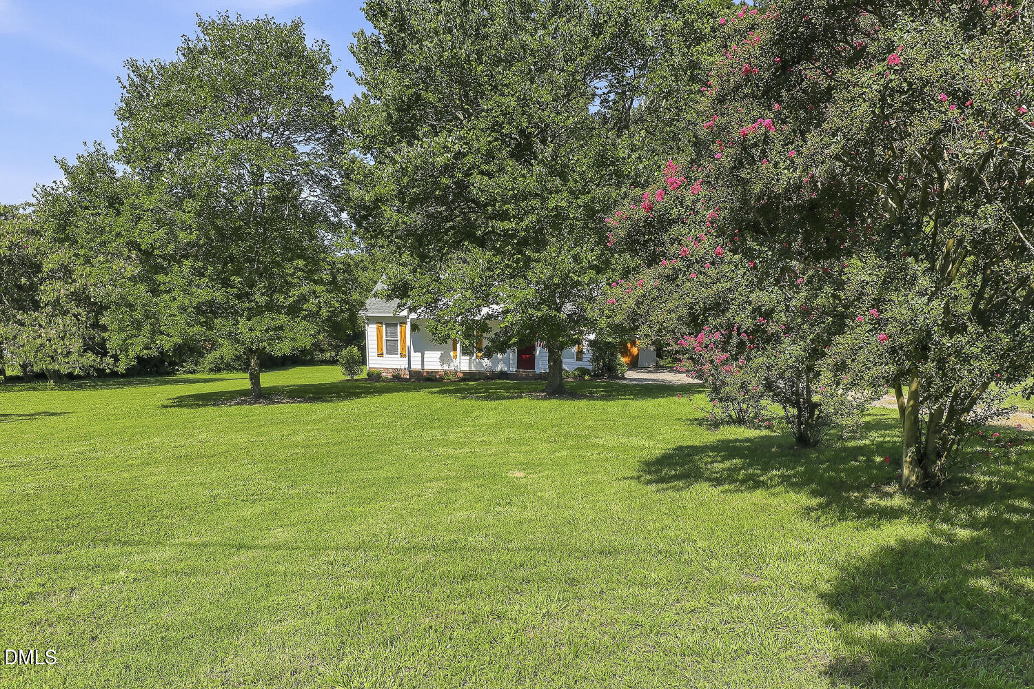 636 Lake Glad Road Property Photo 4