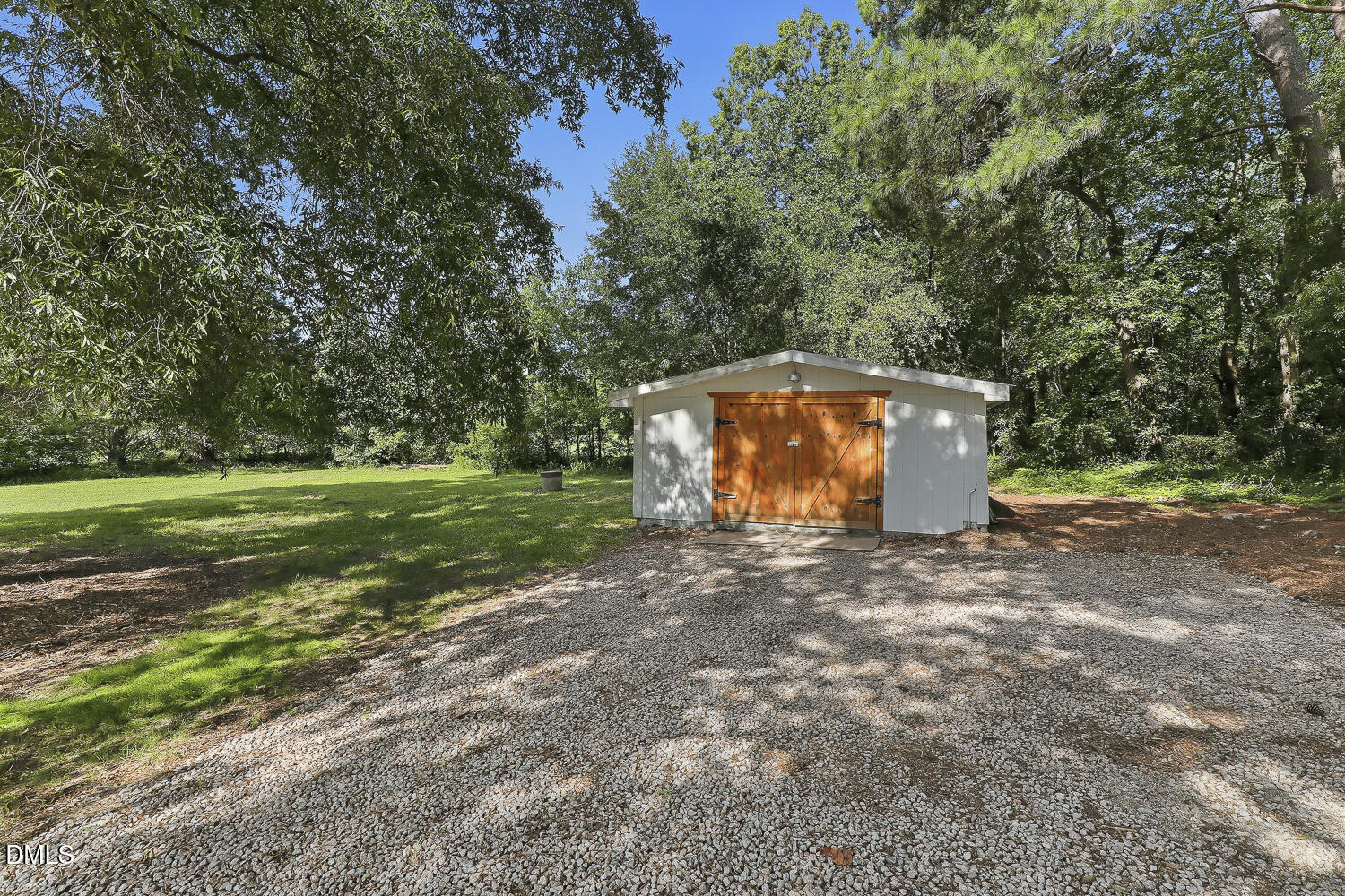 636 Lake Glad Road Property Photo 36
