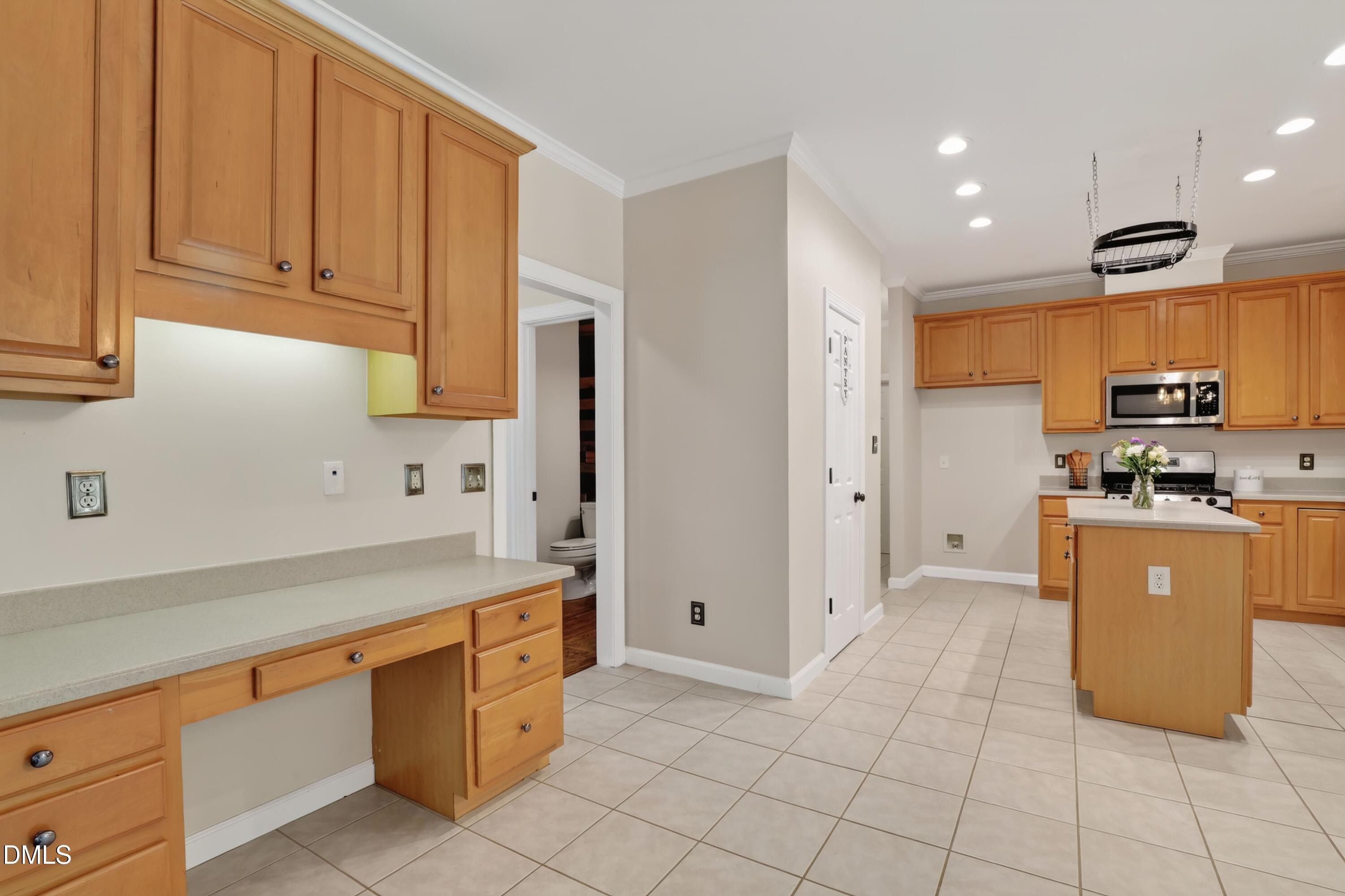 110 Drakewood Place Property Photo 17