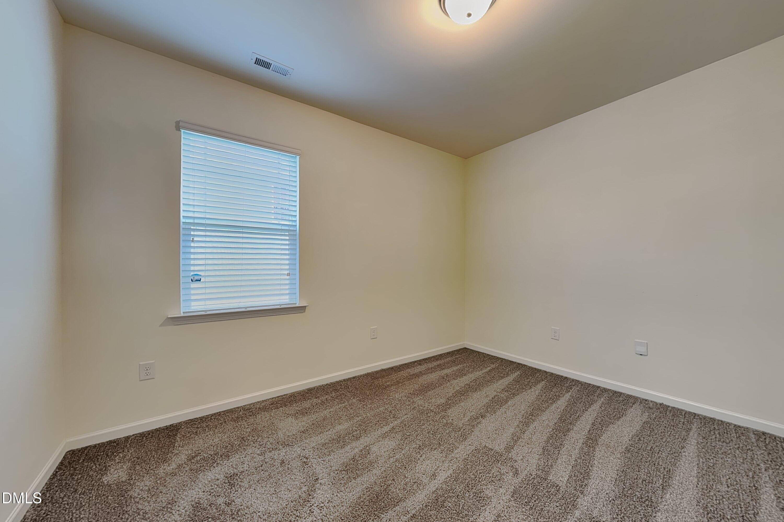 8121 Wheeler Wds Property Photo 17