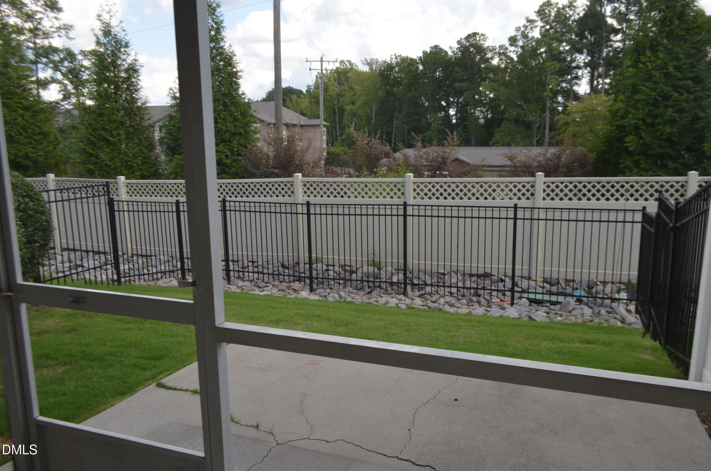 1034 Craigmeade Drive Property Photo 7