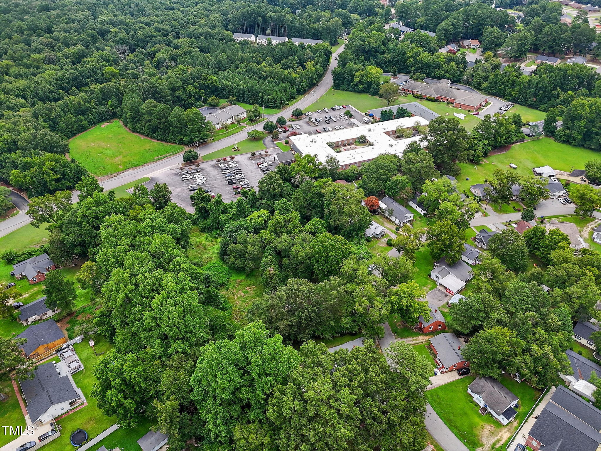 19 & 21 W Waddell Drive Property Photo 12