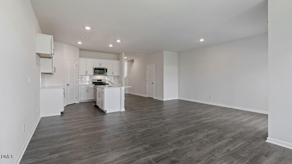 1110 Coral Bark Road Property Photo 7