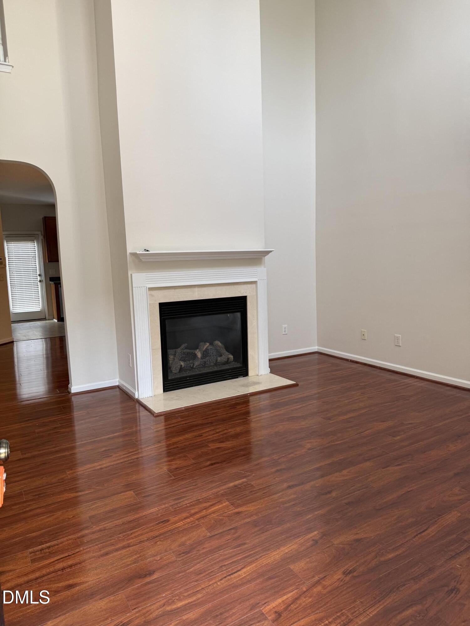 537 Writers Way Property Photo 8