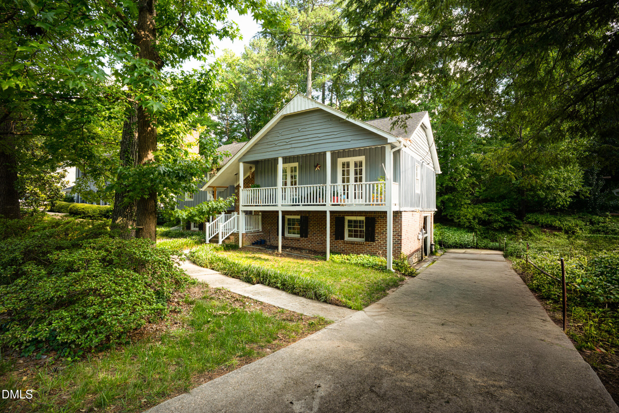 1008 E Millbrook Road Property Photo 1