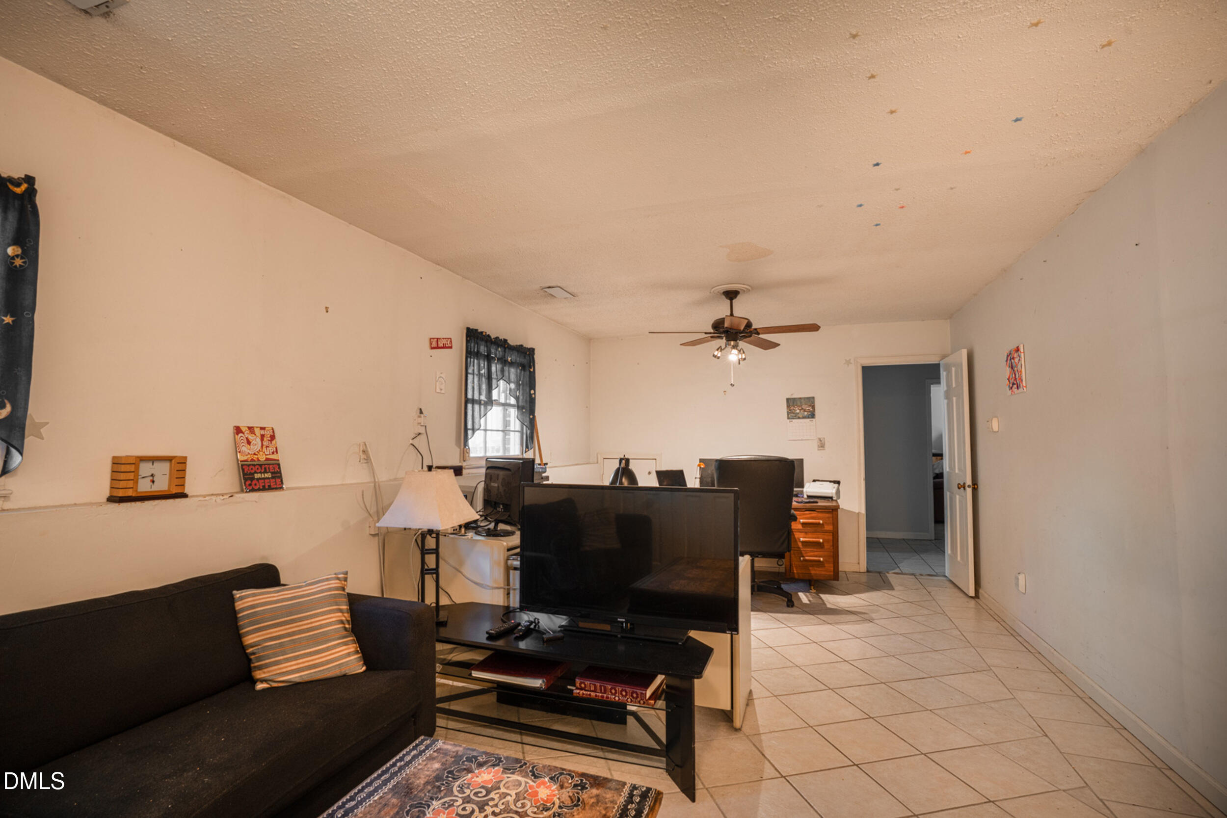 1008 E Millbrook Road Property Photo 22