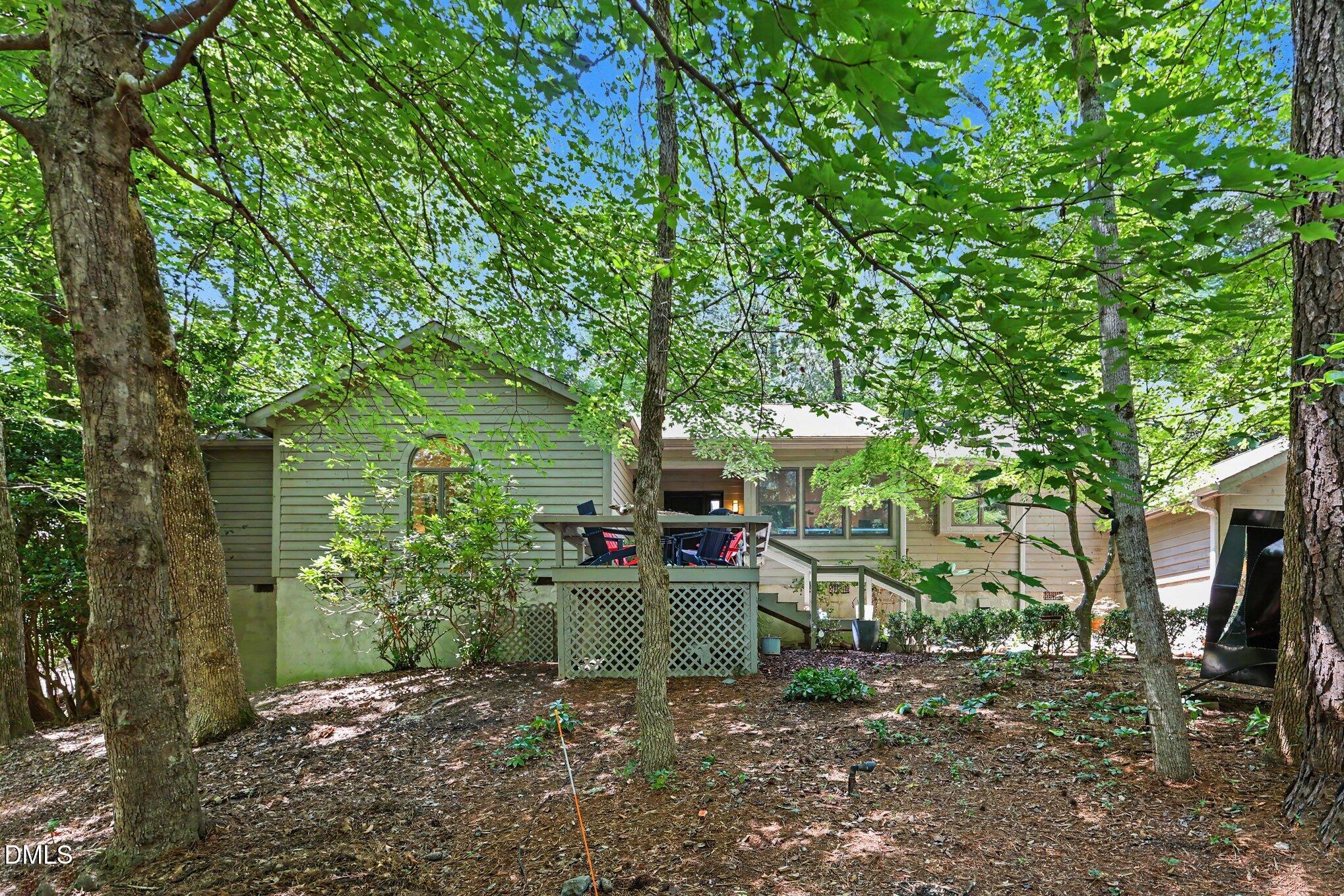 672 Spindlewood Property Photo 1