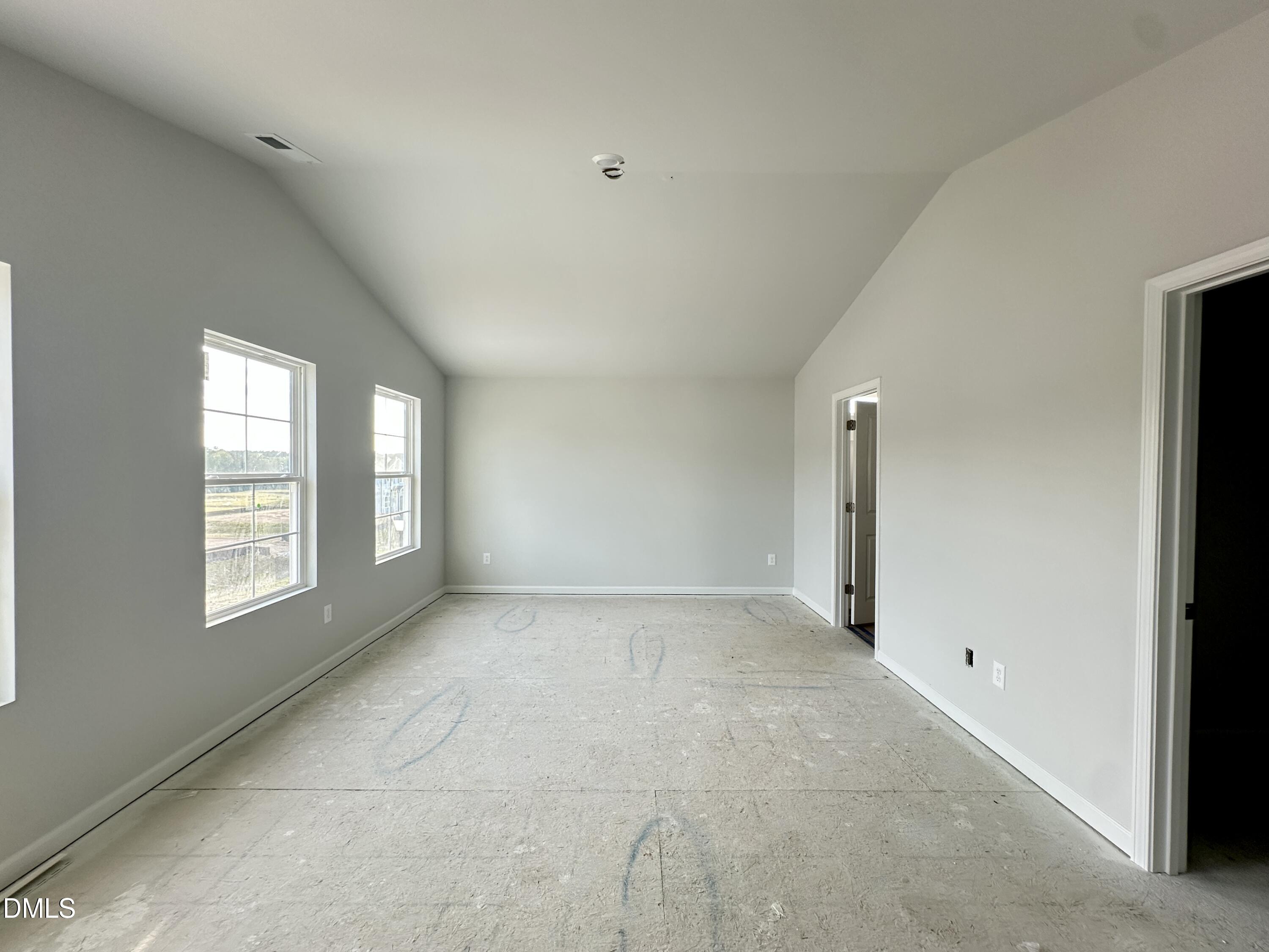 240 Buckthorn Drive Property Photo 7