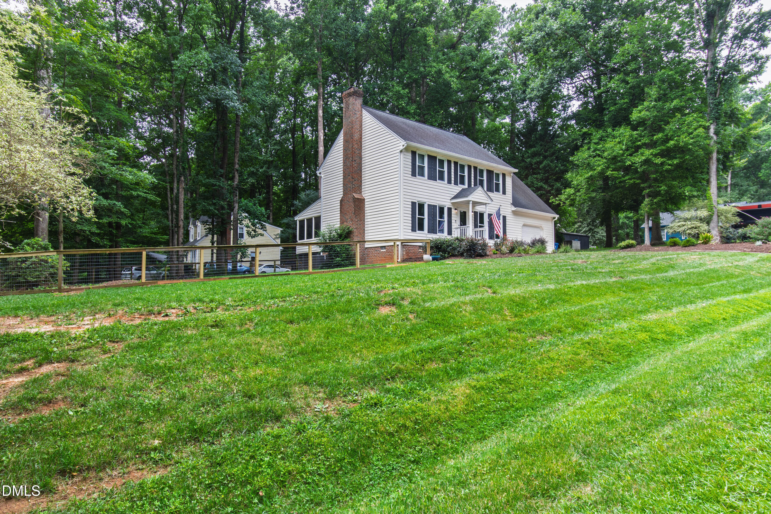 2101 Woodnell Drive Property Photo 3