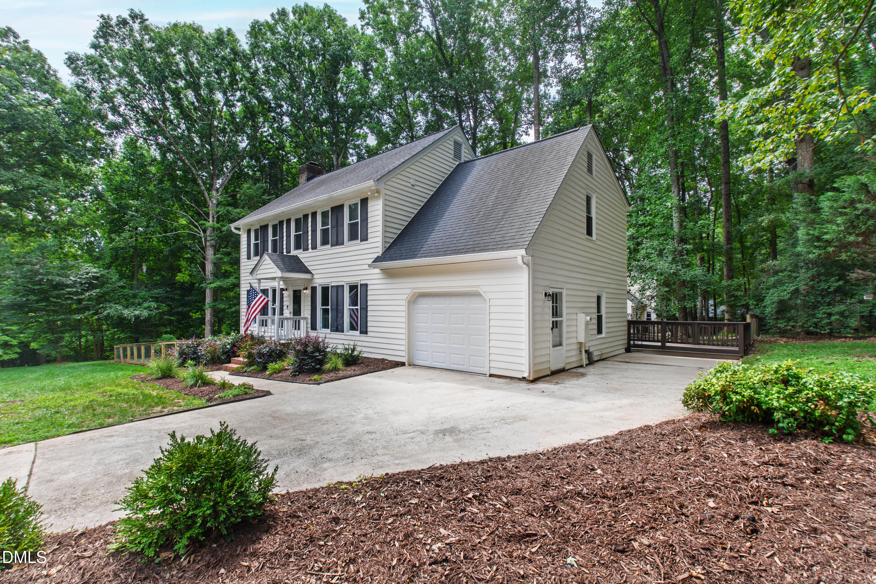 2101 Woodnell Drive Property Photo 4