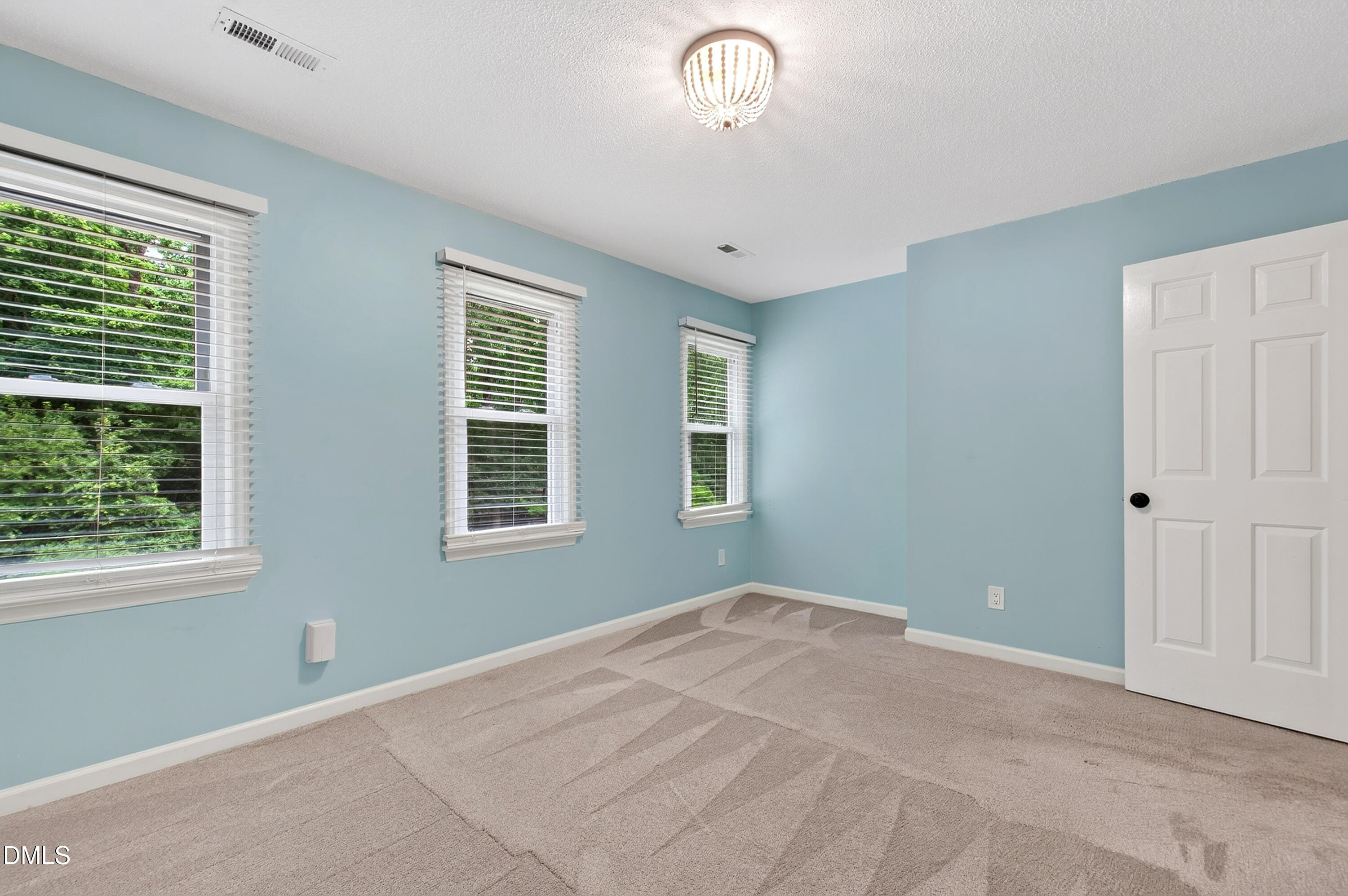 2101 Woodnell Drive Property Photo 30