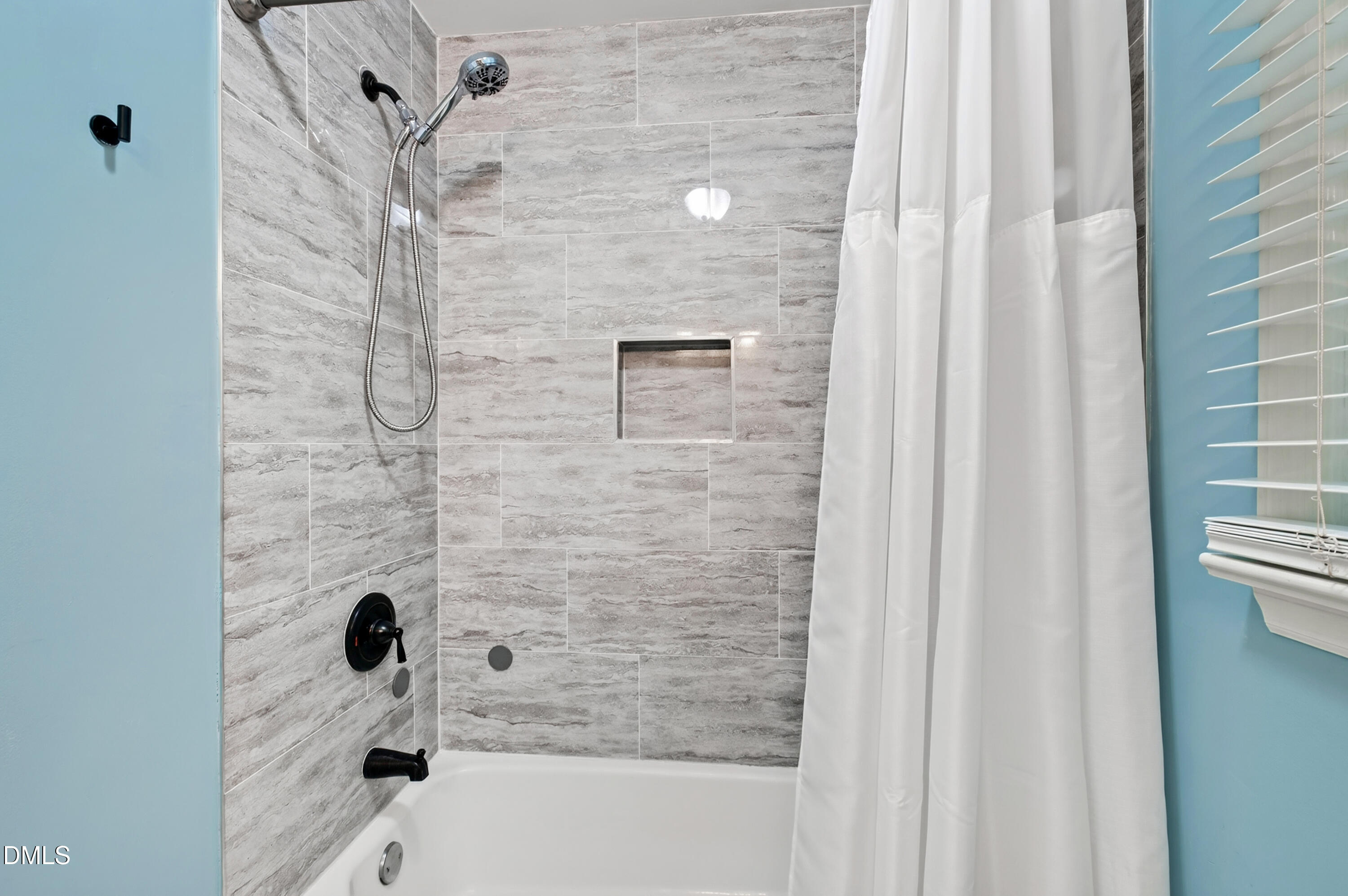 2101 Woodnell Drive Property Photo 34