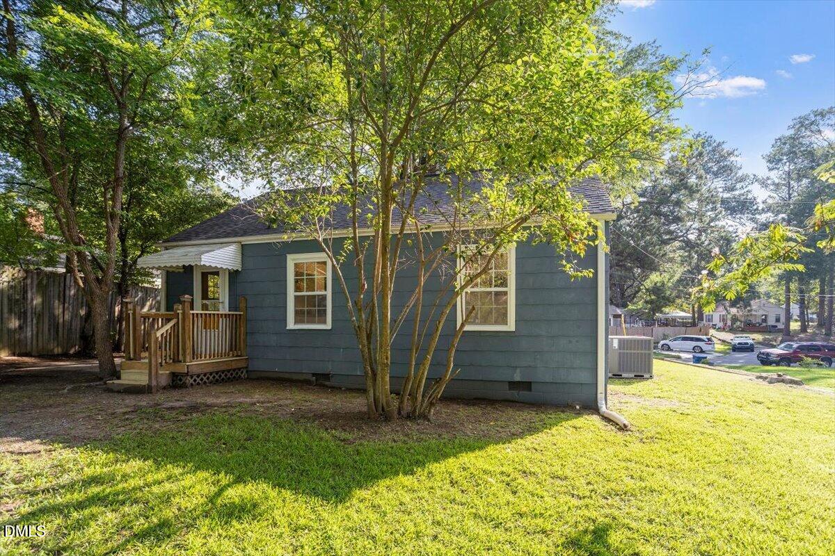 1512 London Circle Property Photo 35