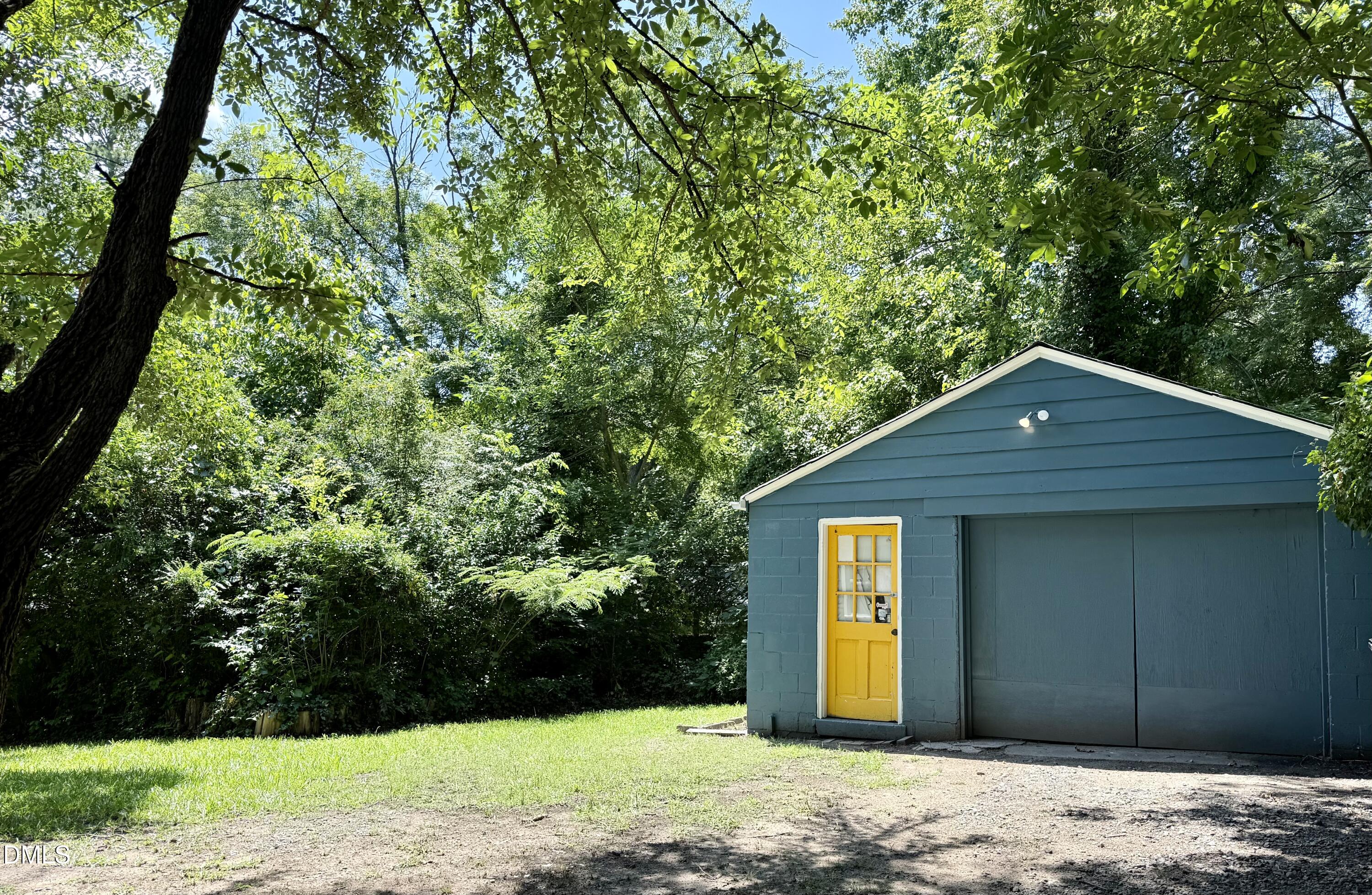 1512 London Circle Property Photo 36