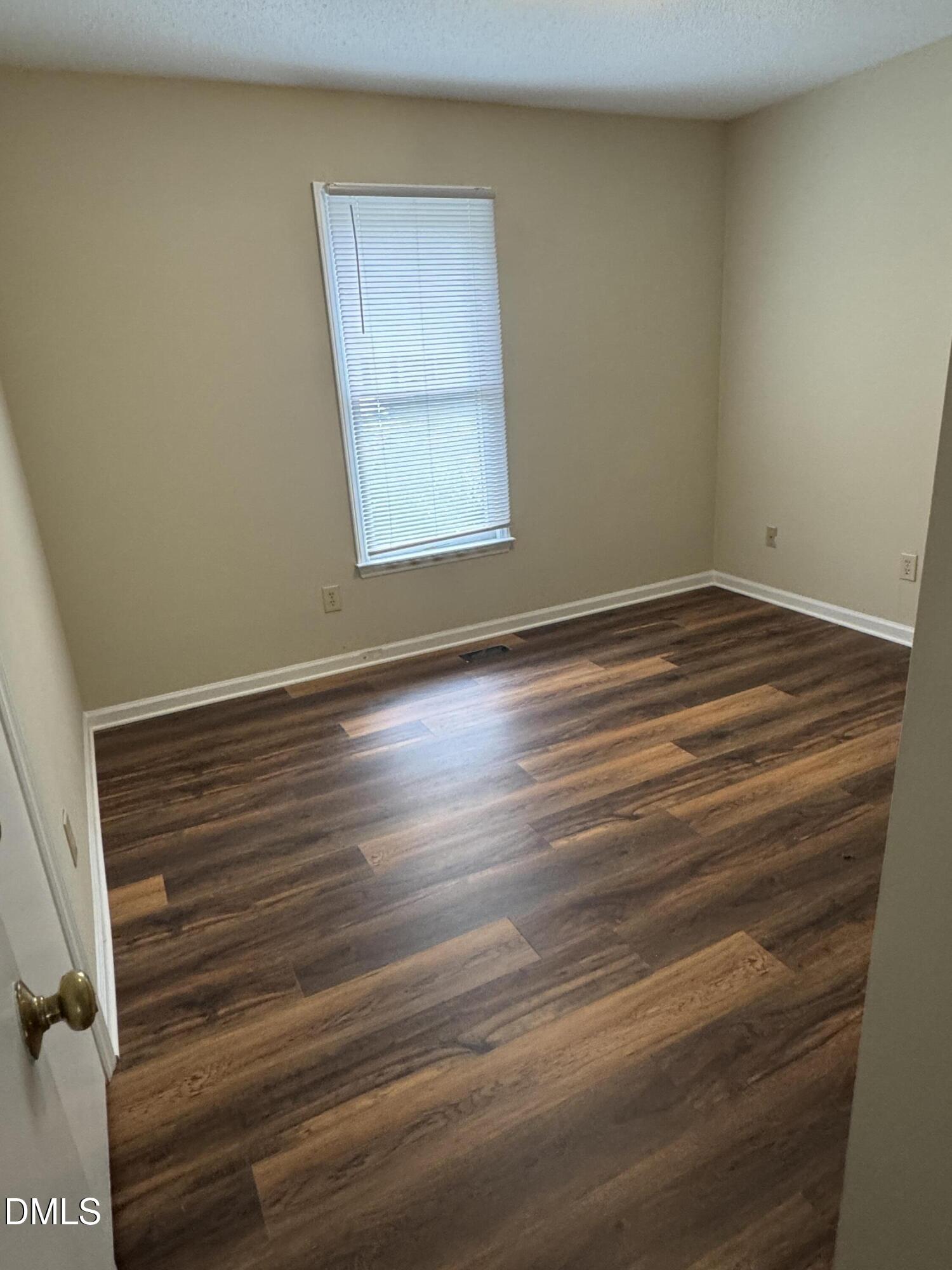 3609 Castlegate Drive Property Photo 10