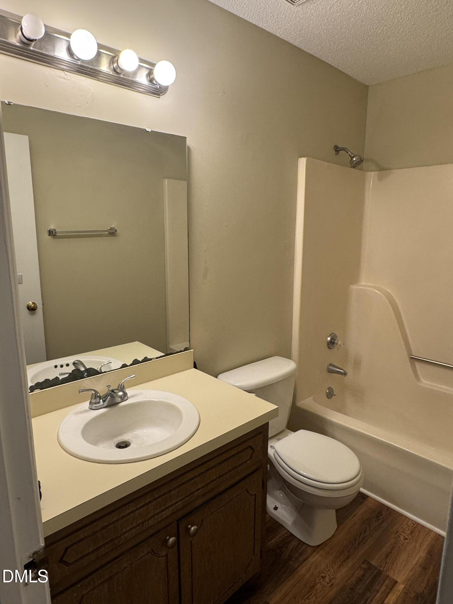 3609 Castlegate Drive Property Photo 12